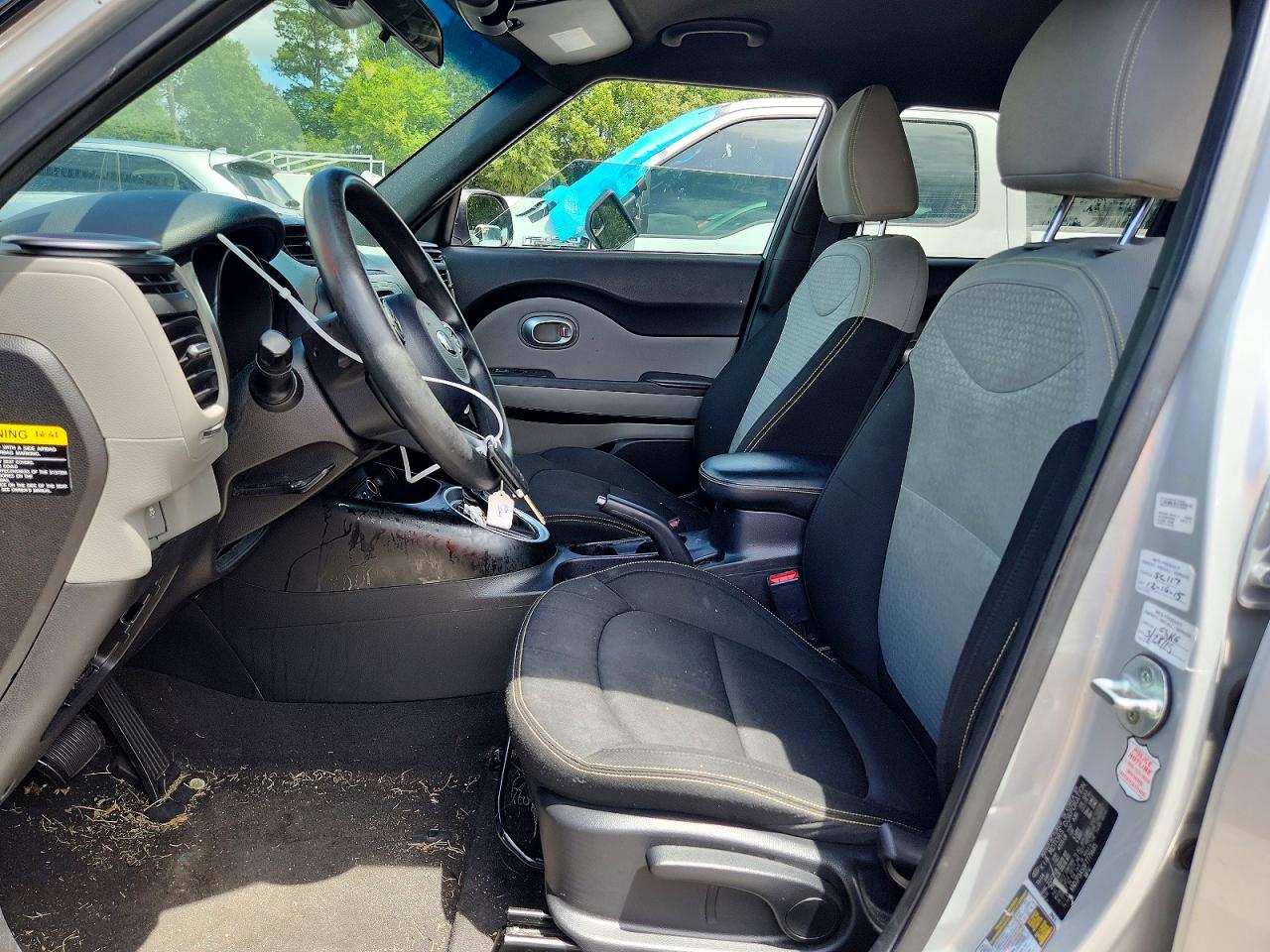 2015 Kia Soul + Silver vin: KNDJP3A50F7779685