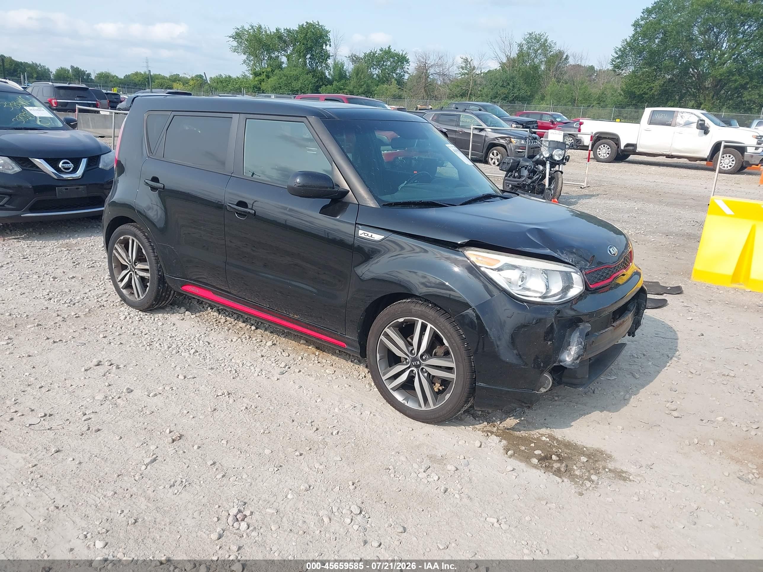 2015 Kia Soul + Black vin: KNDJP3A50F7782148
