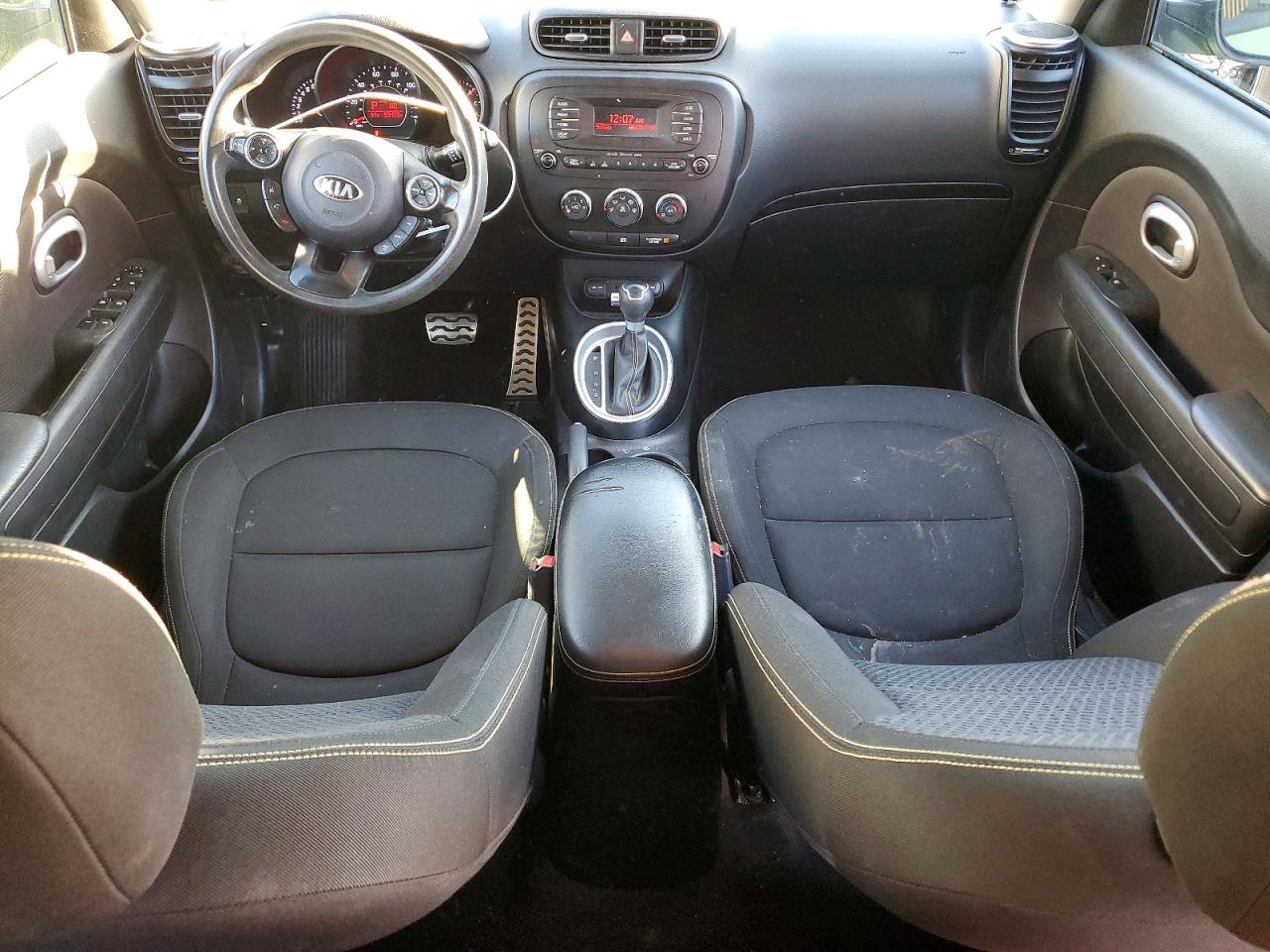 2015 Kia Soul + Green vin: KNDJP3A50F7784143