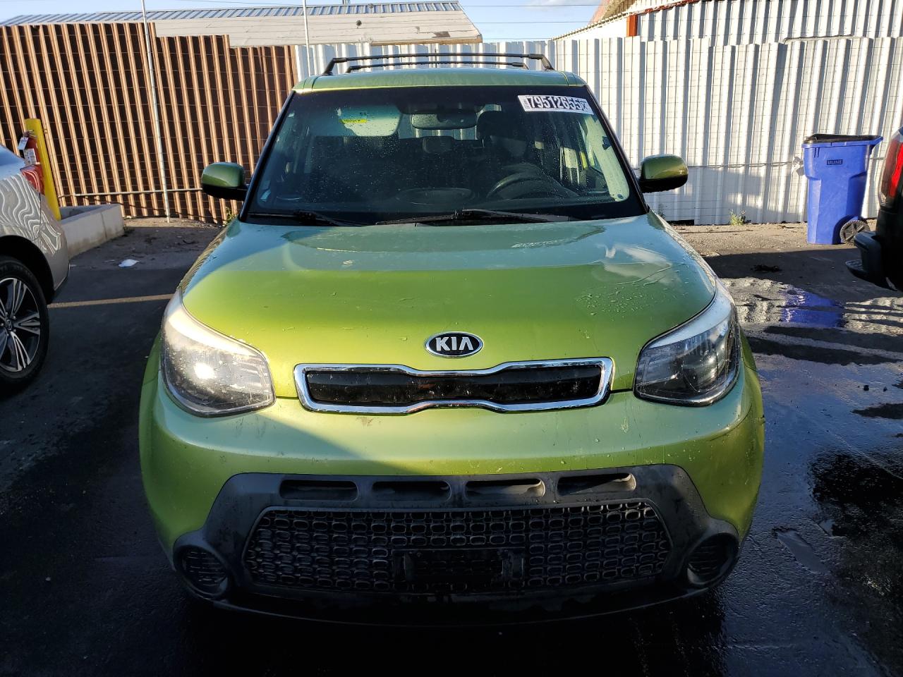 2015 Kia Soul + Green vin: KNDJP3A50F7784143 Damage: Hood, Multiple Dents/No Paint Damage, 2