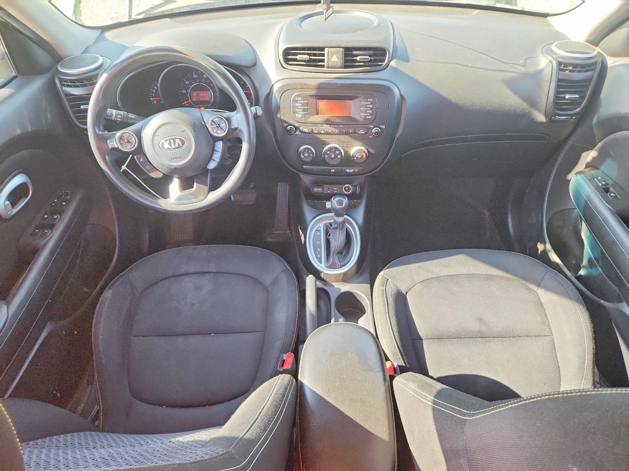2015 Kia Soul + Green vin: KNDJP3A50F7788385