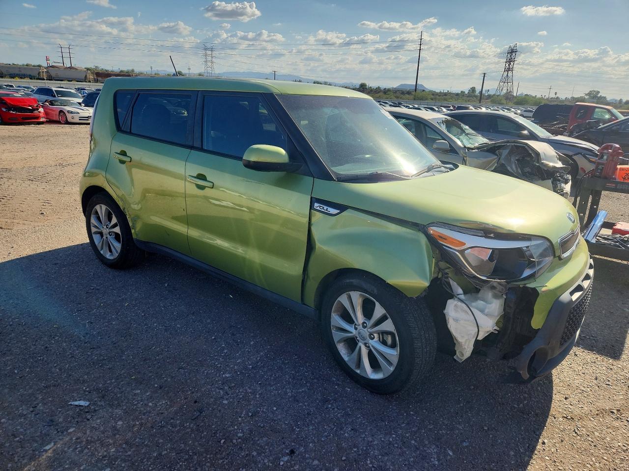 2015 Kia Soul + Green vin: KNDJP3A50F7788385