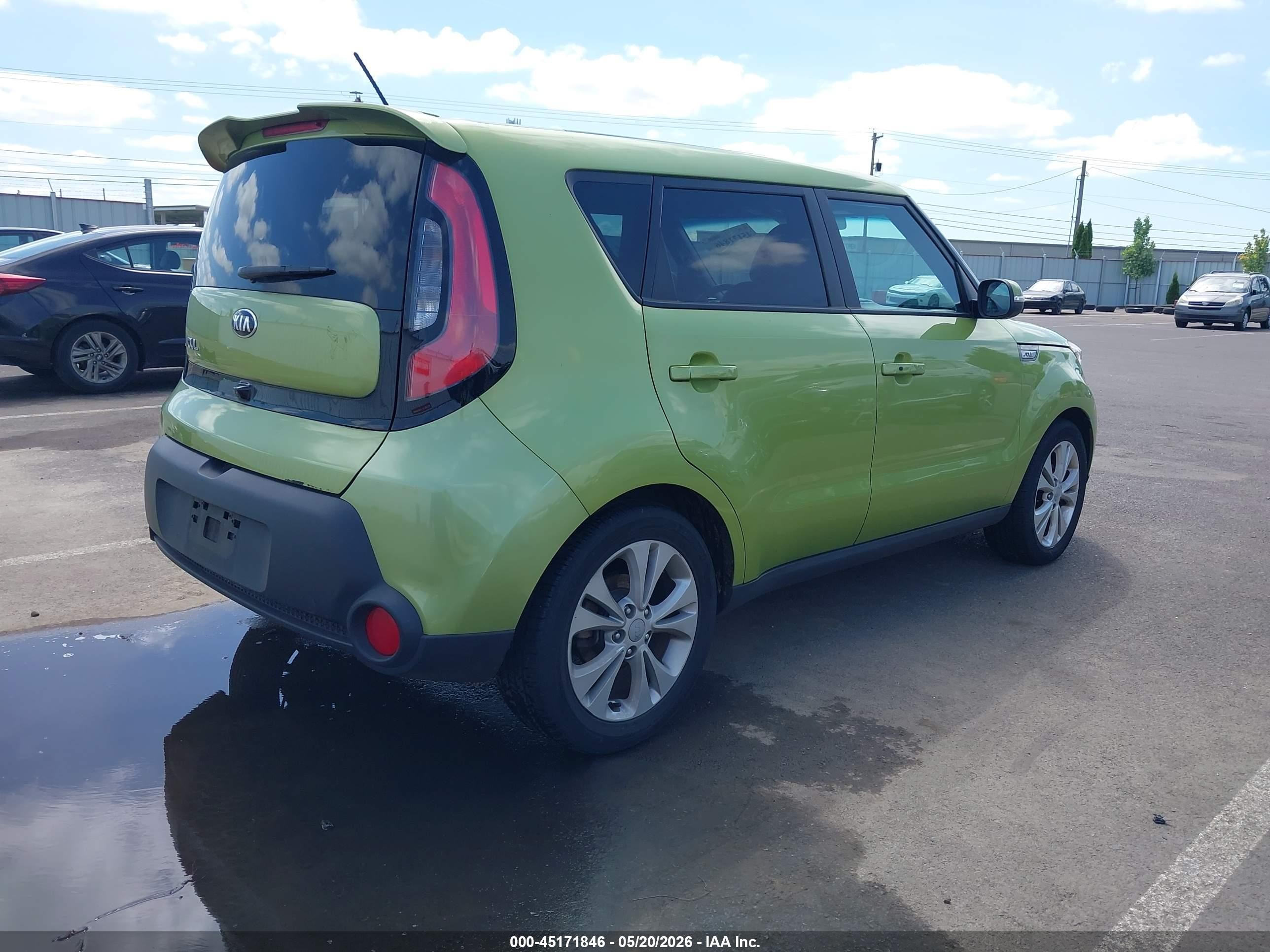 2014 Kia Soul + Зеленый vin: KNDJP3A51E7739310