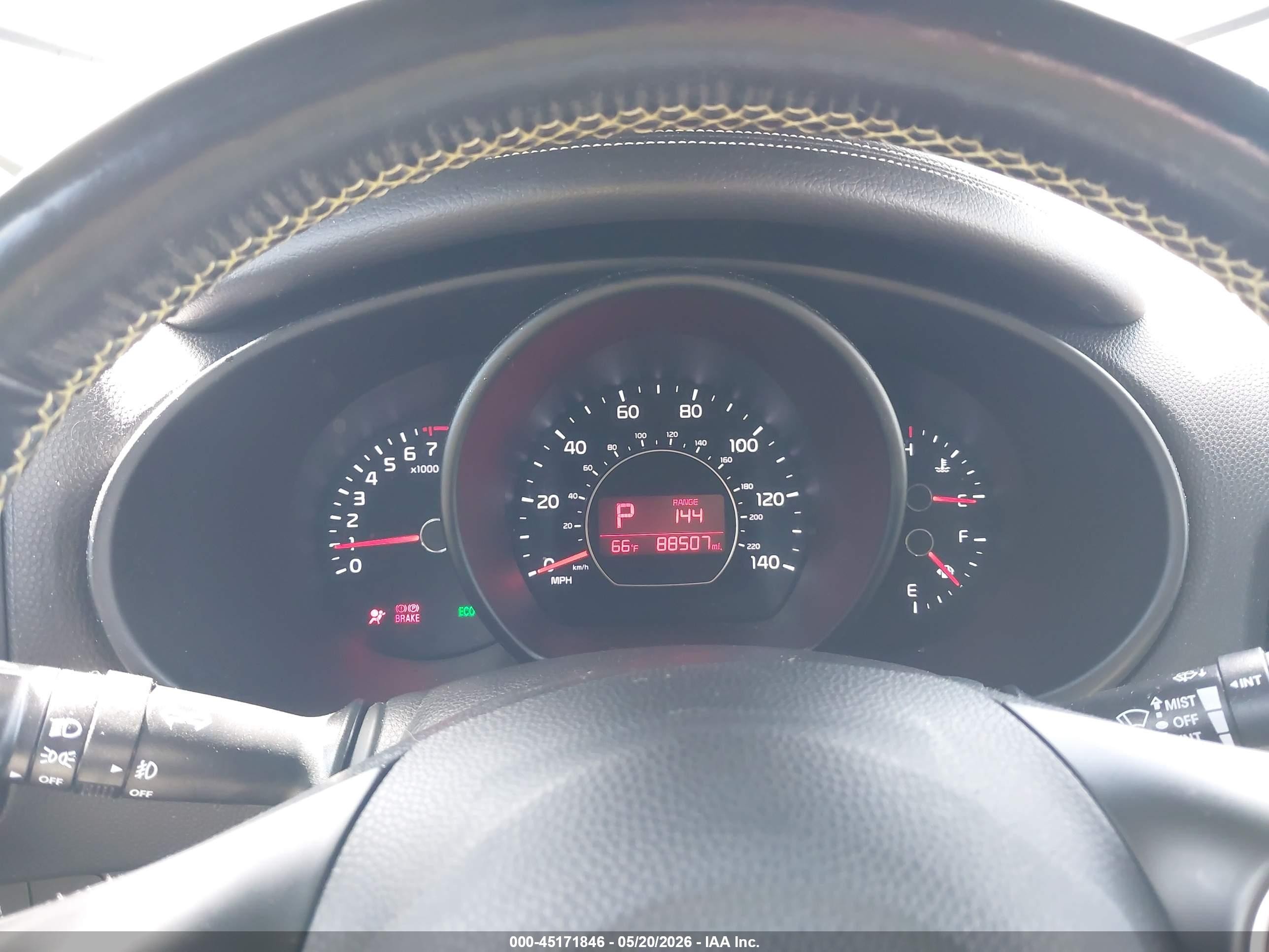 2014 Kia Soul + Зеленый vin: KNDJP3A51E7739310