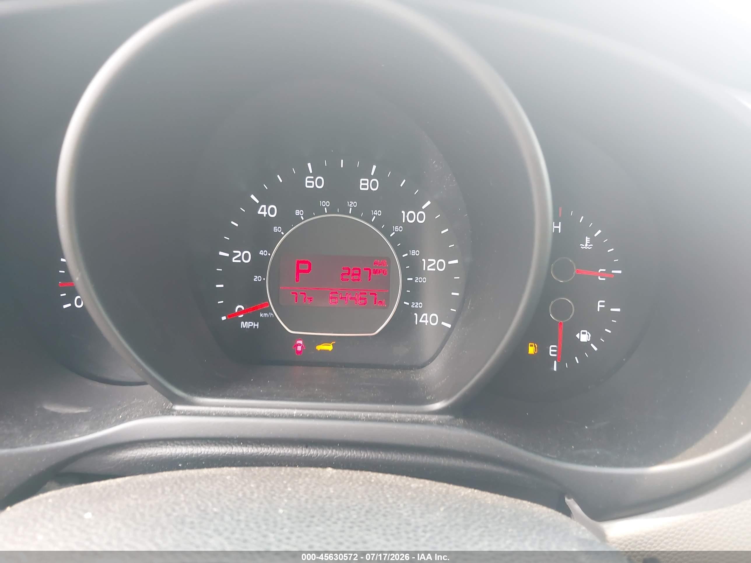 2014 Kia Soul + Silver vin: KNDJP3A51E7740733