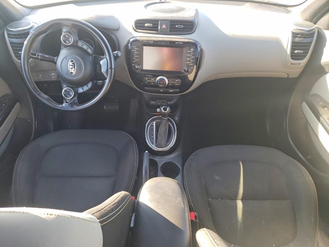 2015 Kia Soul + Gray vin: KNDJP3A51F7129764