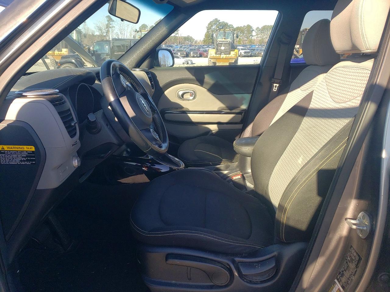 2015 Kia Soul + Gray vin: KNDJP3A51F7129764