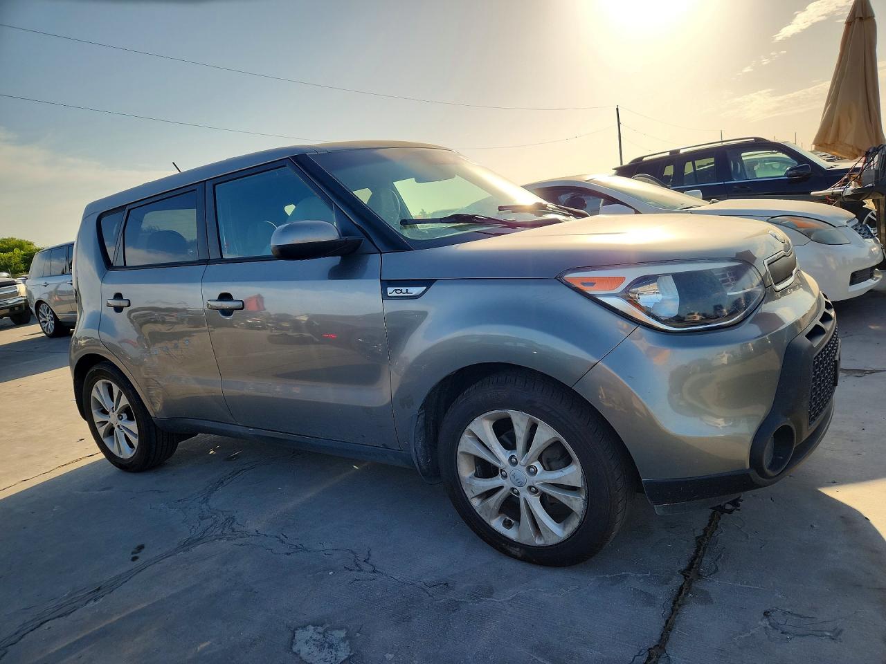 2015 Kia Soul + Gray vin: KNDJP3A51F7149545