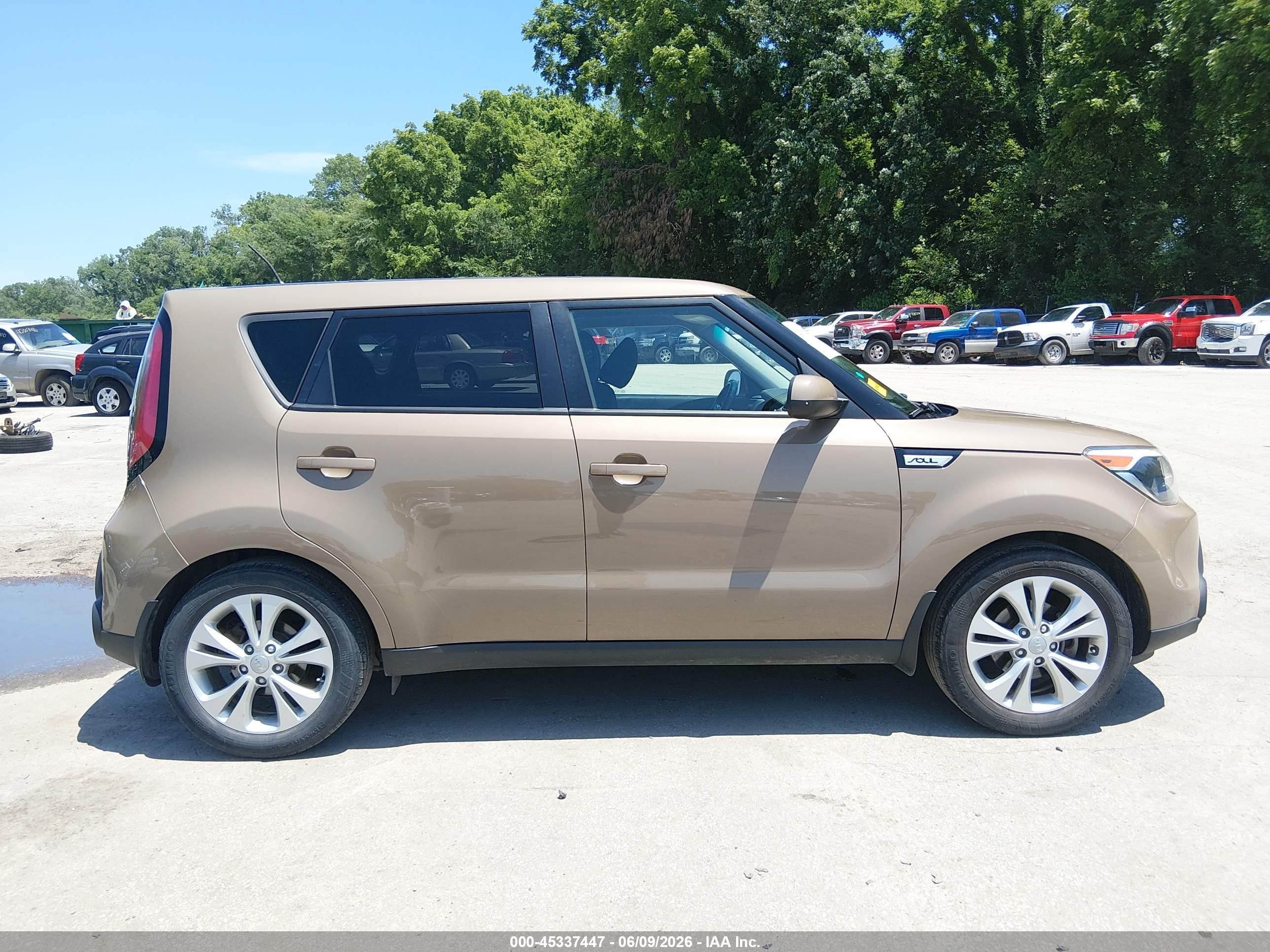 2015 Kia Soul + Brown vin: KNDJP3A51F7156303