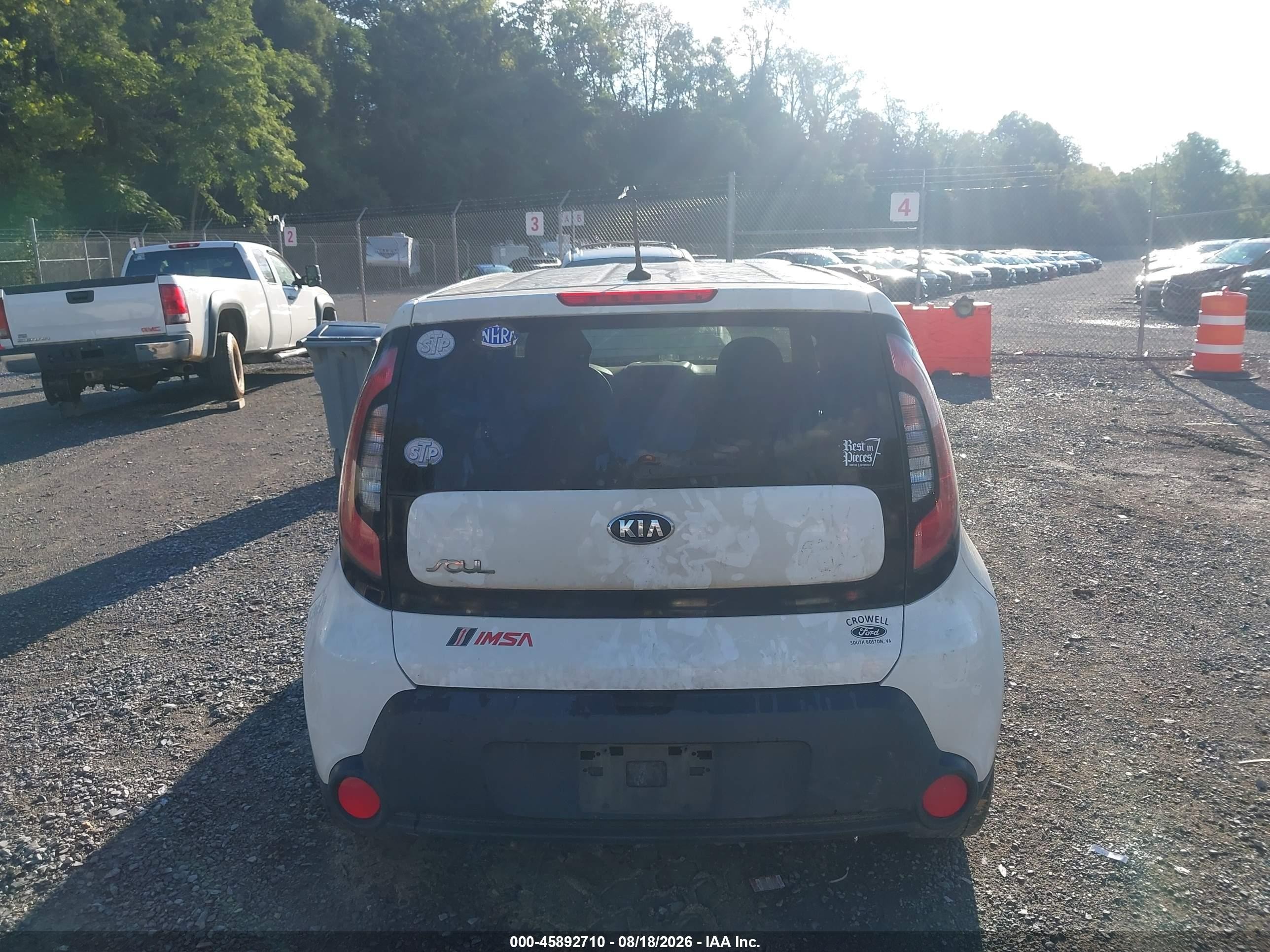 2015 Kia Soul + Белый vin: KNDJP3A51F7161792