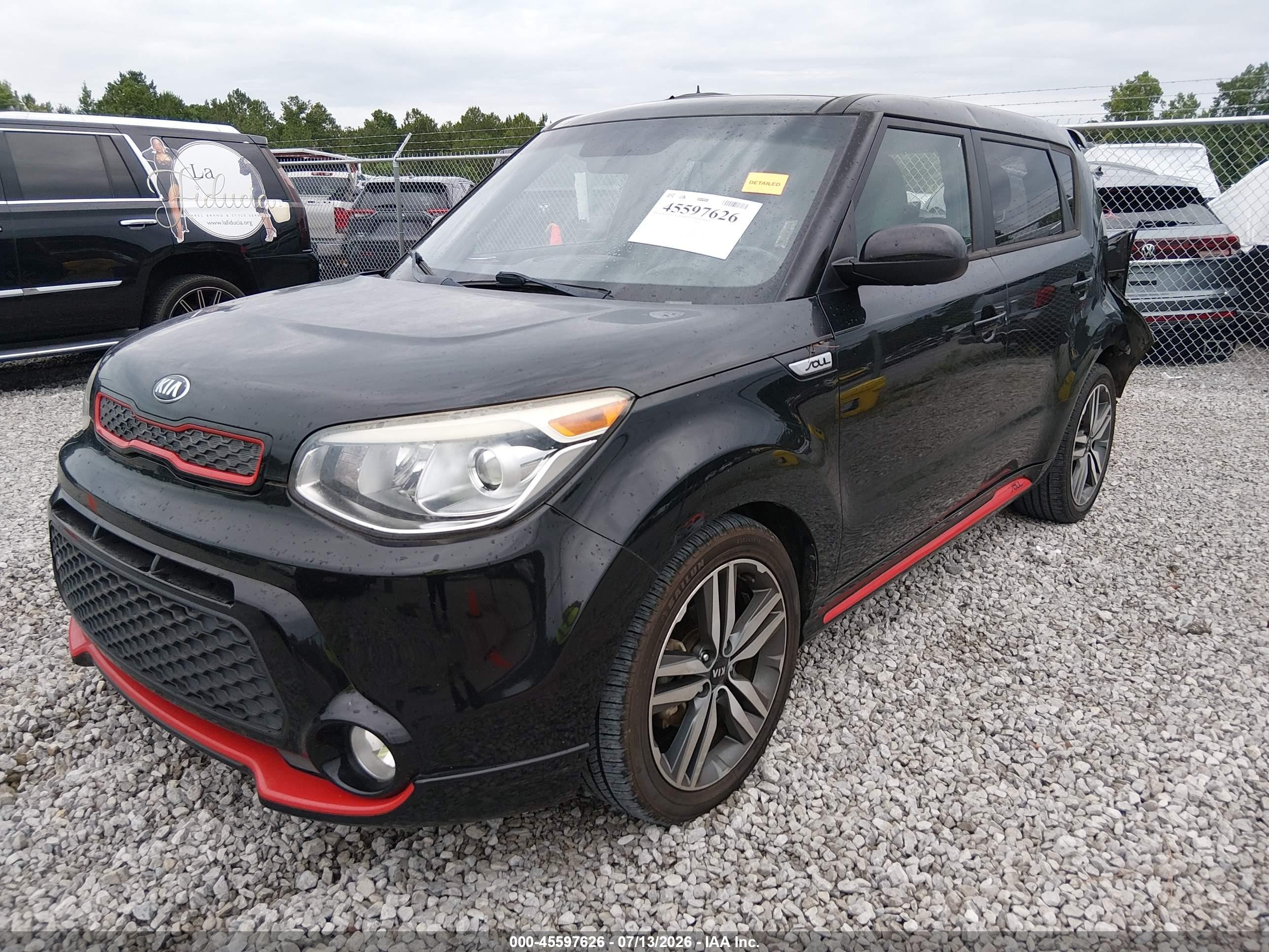 2015 Kia Soul + Black vin: KNDJP3A51F7163039