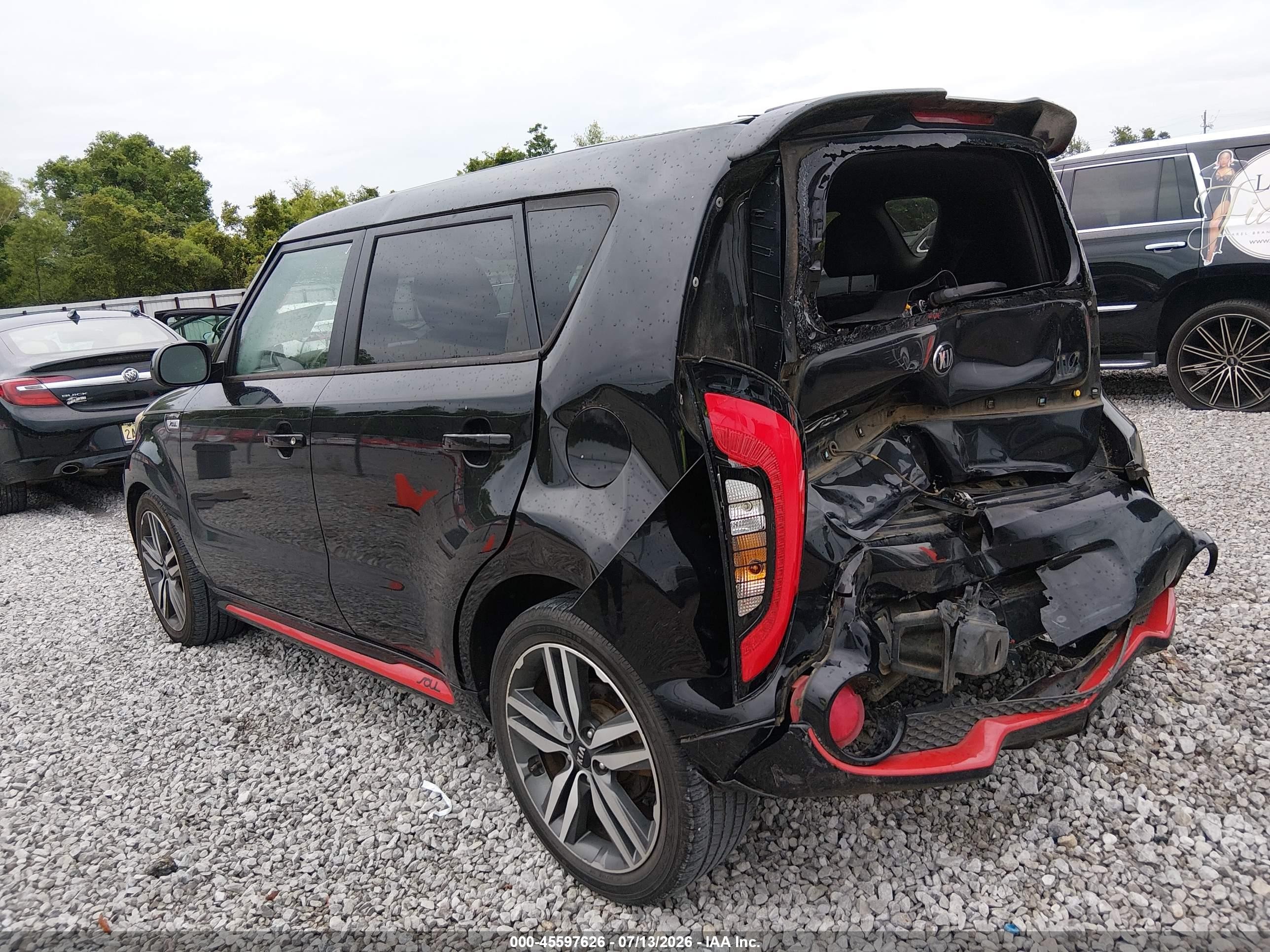 2015 Kia Soul + Black vin: KNDJP3A51F7163039