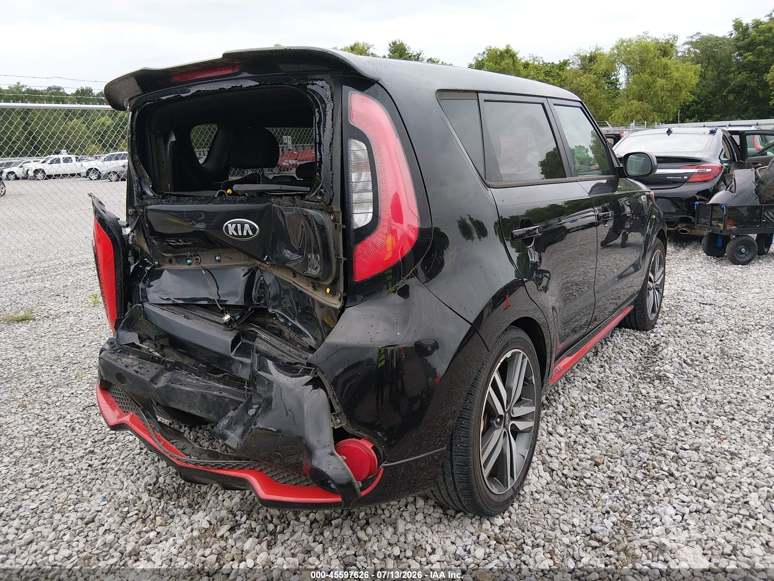 2015 Kia Soul + Black vin: KNDJP3A51F7163039
