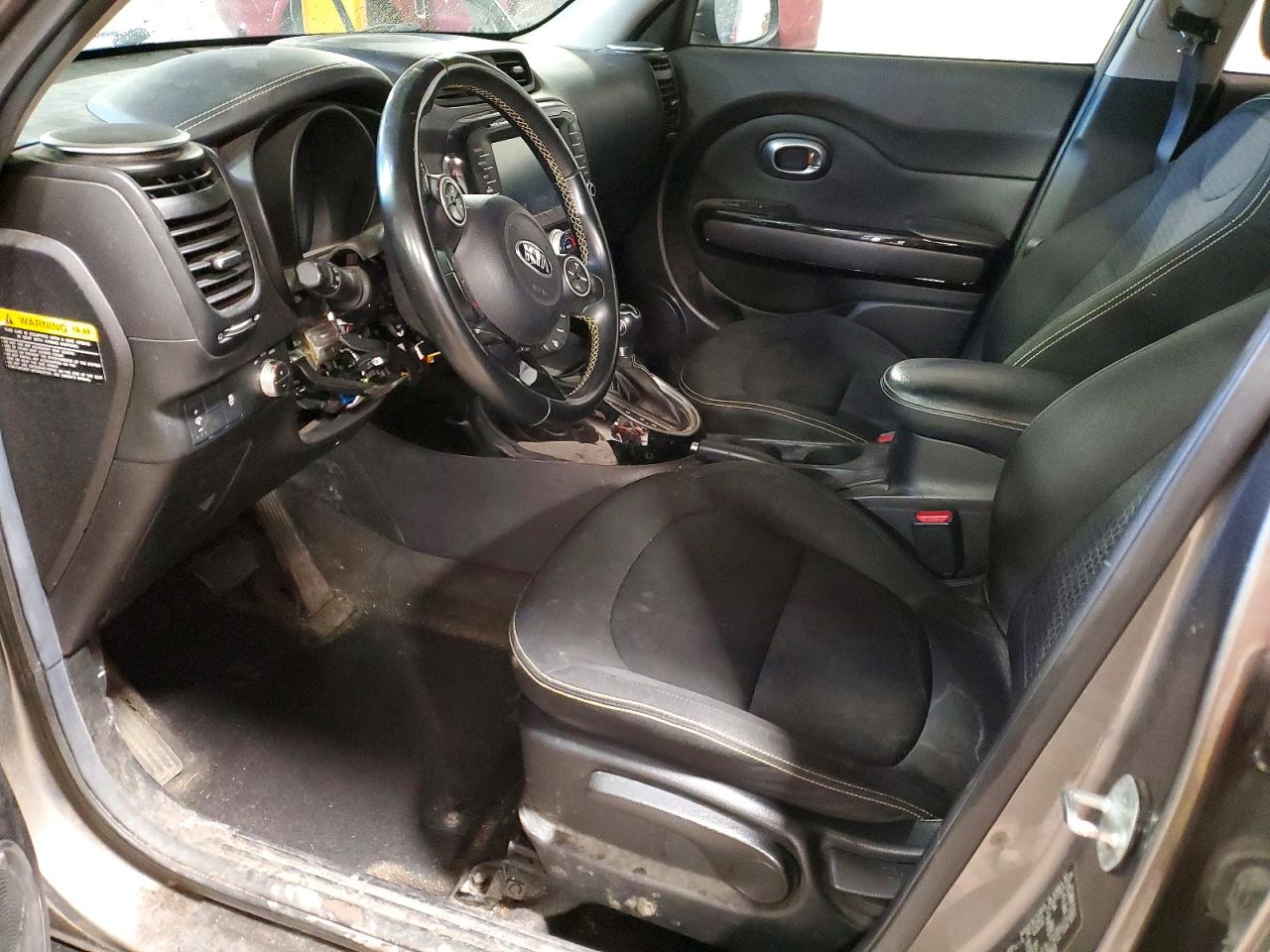 2015 Kia Soul + Charcoal vin: KNDJP3A51F7201921