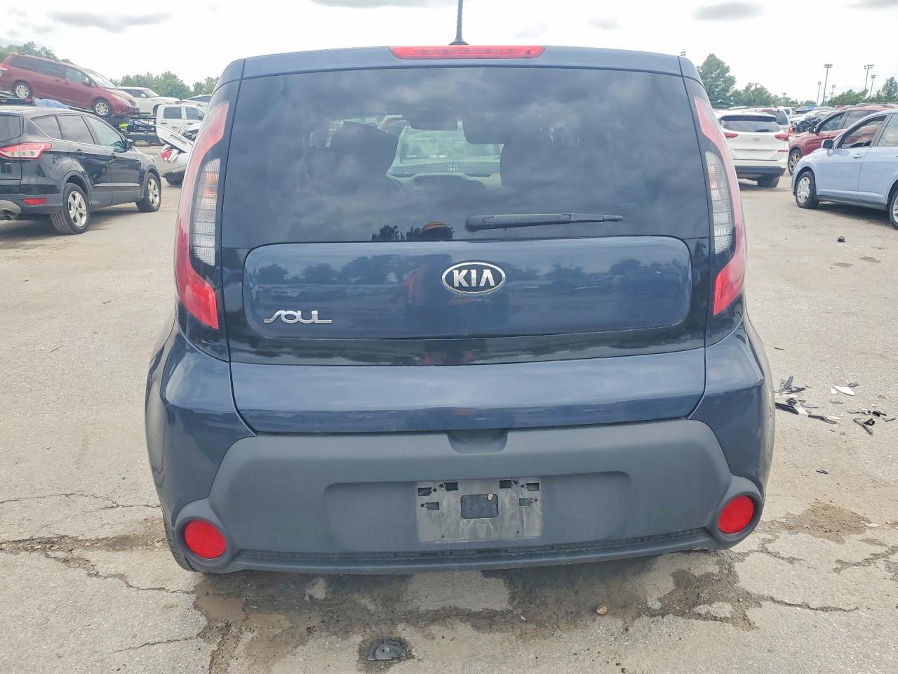 2015 Kia Soul + Blue vin: KNDJP3A51F7202048