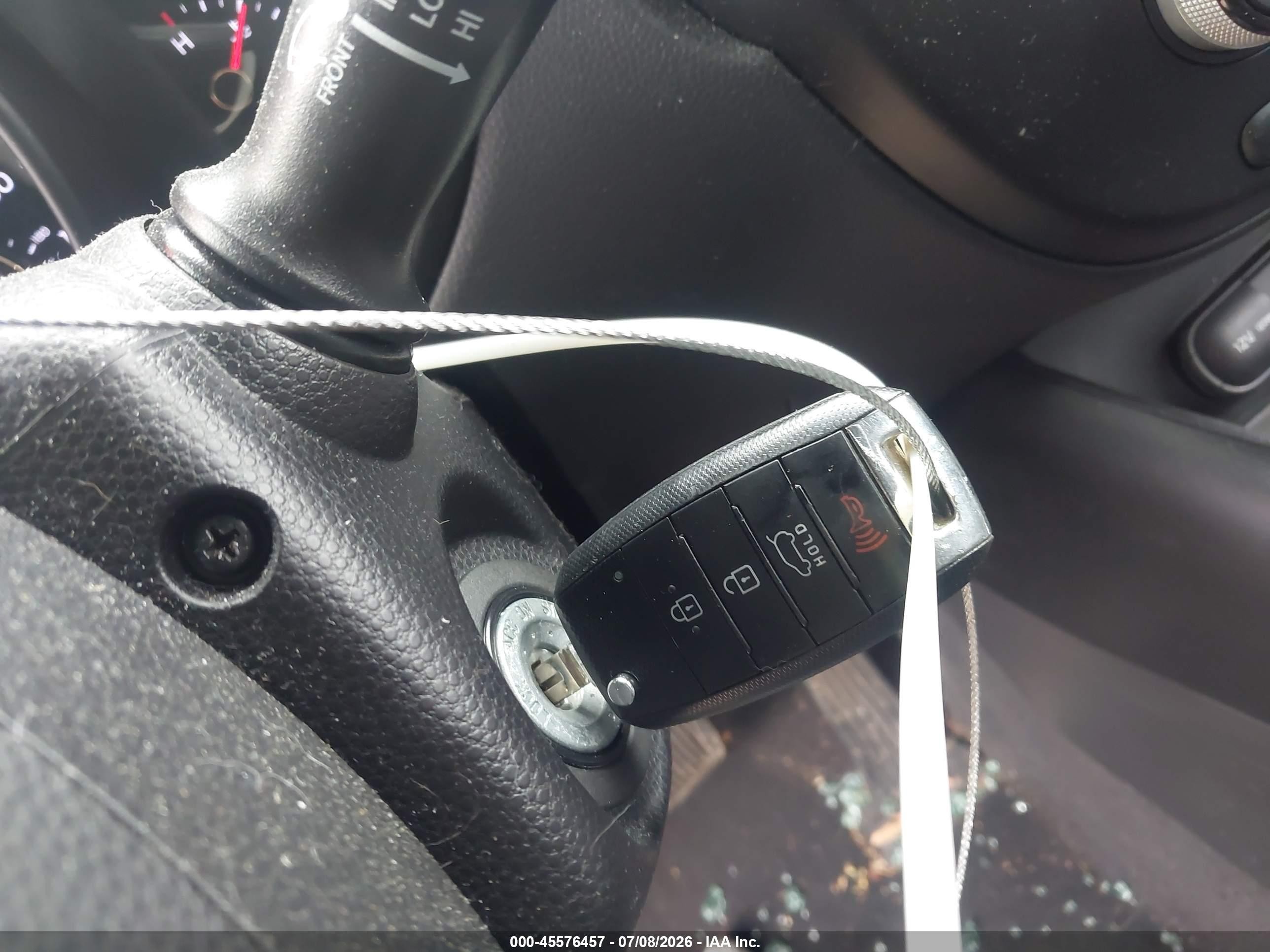 2015 Kia Soul + Blue vin: KNDJP3A51F7213034