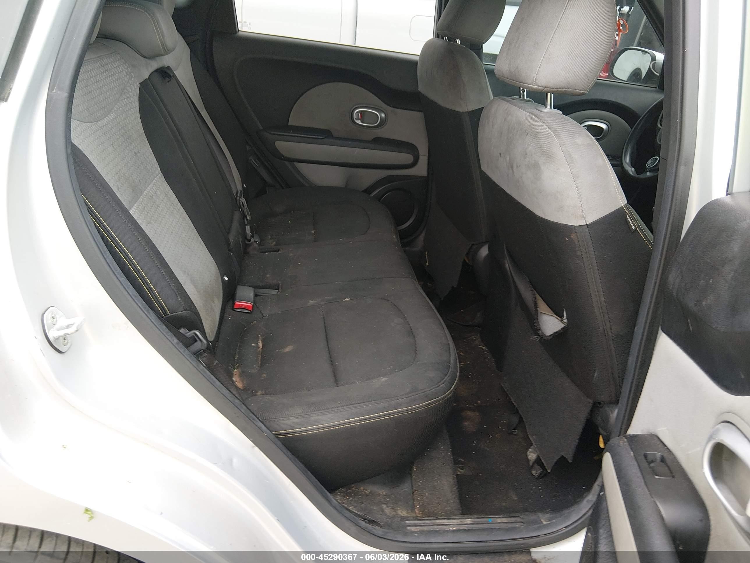 2015 Kia Soul + Gray vin: KNDJP3A51F7761387
