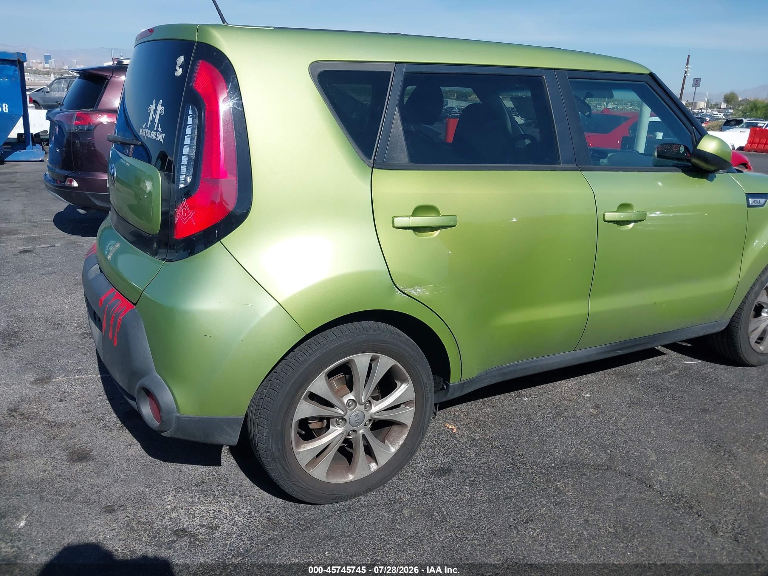 2015 Kia Soul + Зеленый vin: KNDJP3A51F7781896