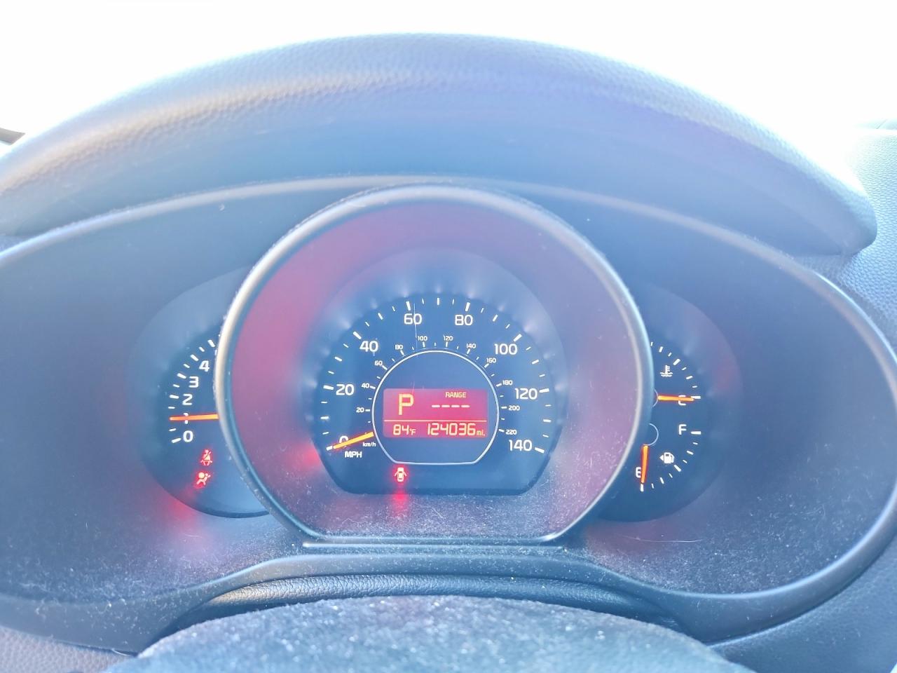 2014 Kia Soul + Коричневый vin: KNDJP3A52E7026593