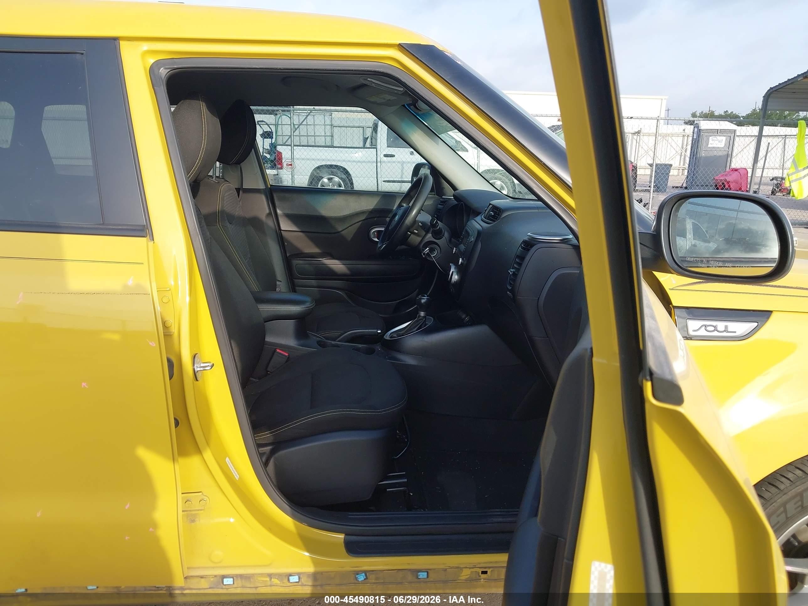 2014 Kia Soul + Желтый vin: KNDJP3A52E7036279