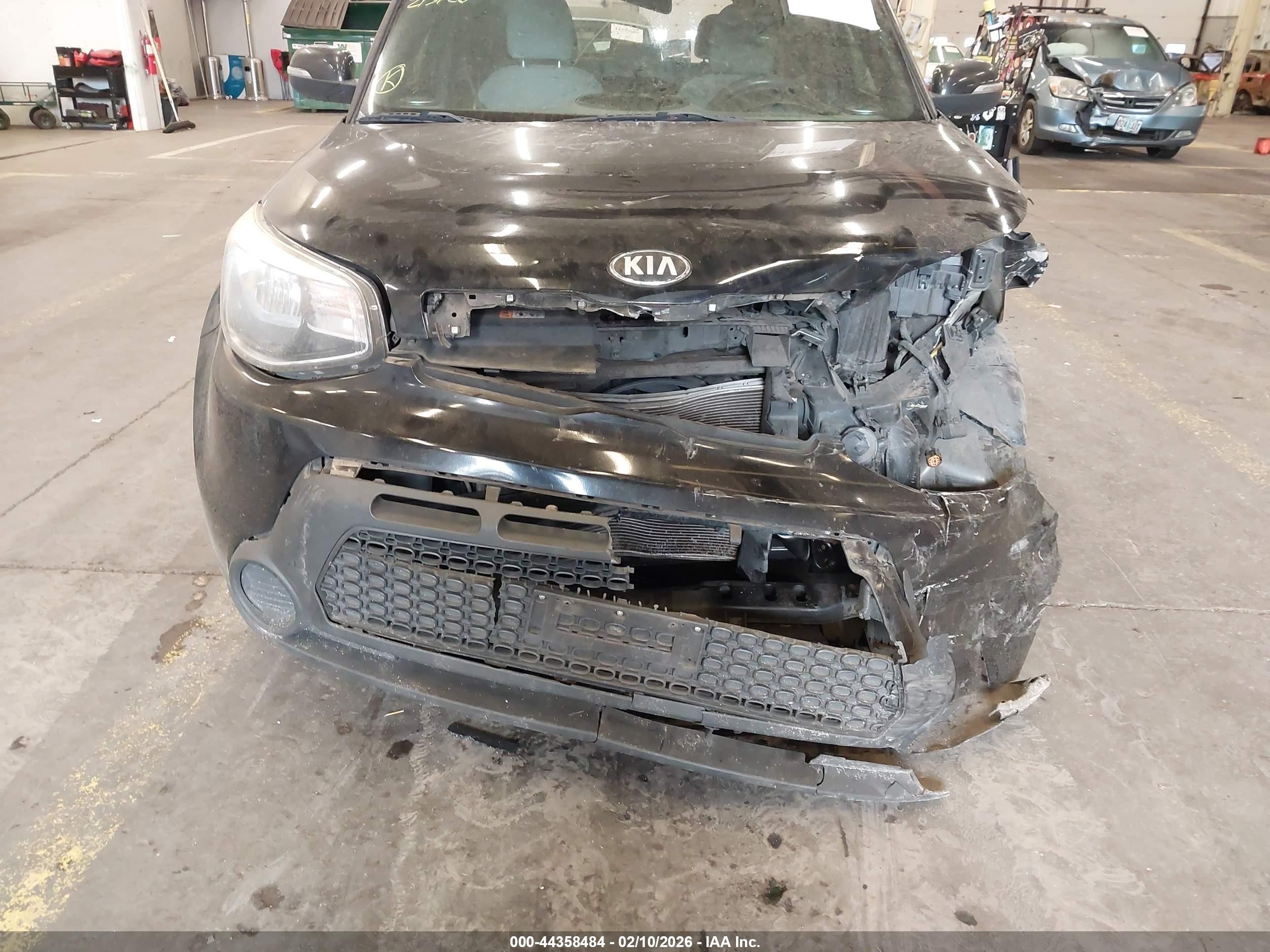 2014 Kia Soul + Black vin: KNDJP3A52E7081061