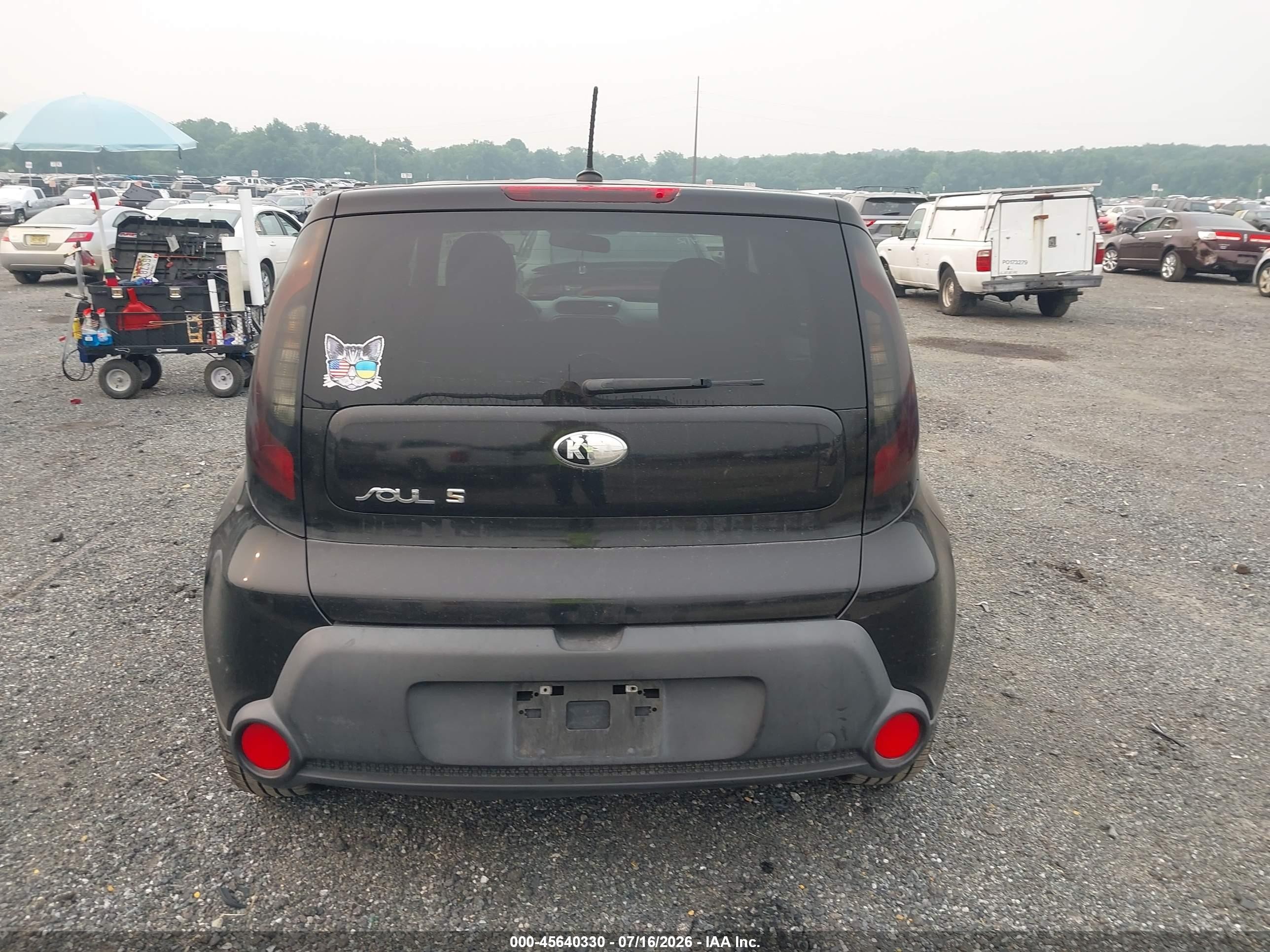 2015 Kia Soul + Black vin: KNDJP3A52F7114447