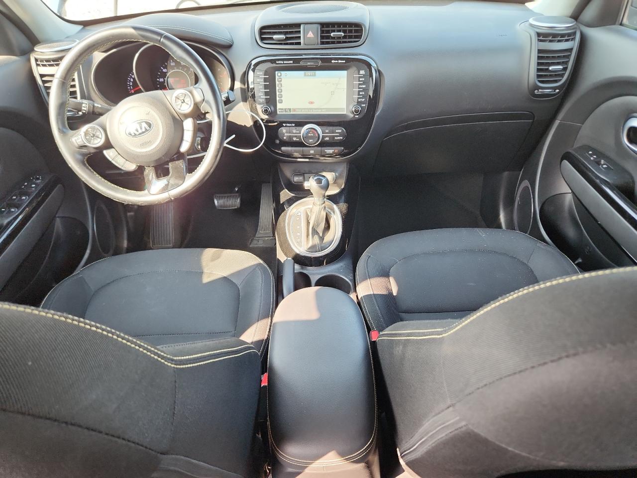 2015 Kia Soul + Blue vin: KNDJP3A52F7129675