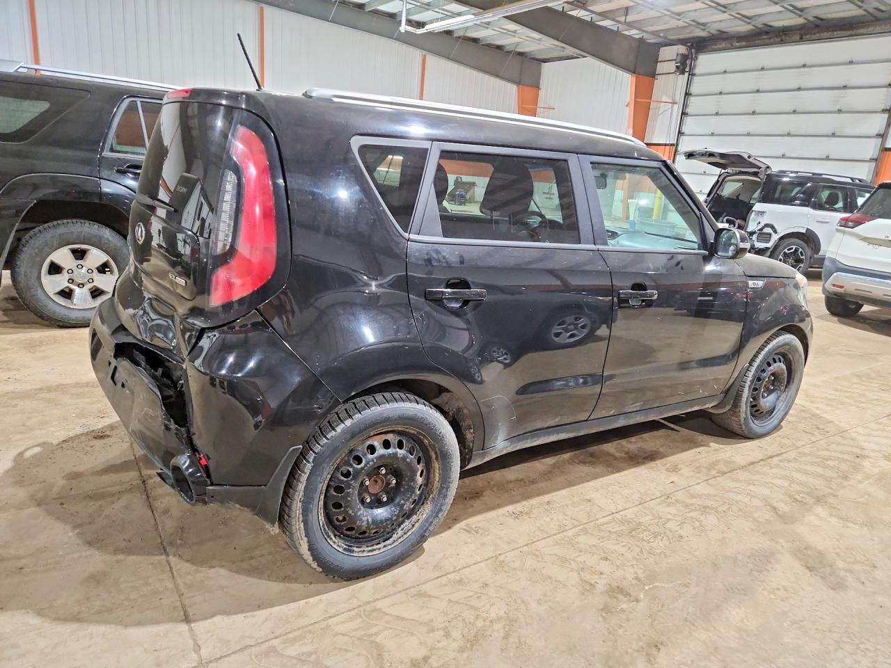 2015 Kia Soul + Black vin: KNDJP3A52F7176611