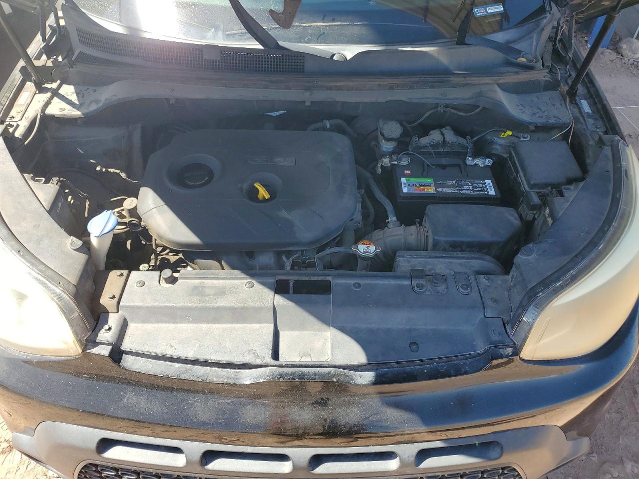 2015 Kia Soul + Black vin: KNDJP3A52F7187964