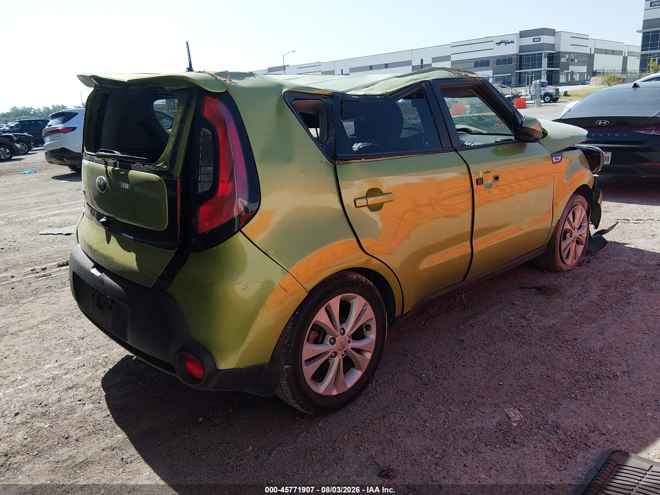 2015 Kia Soul + Green vin: KNDJP3A52F7756988