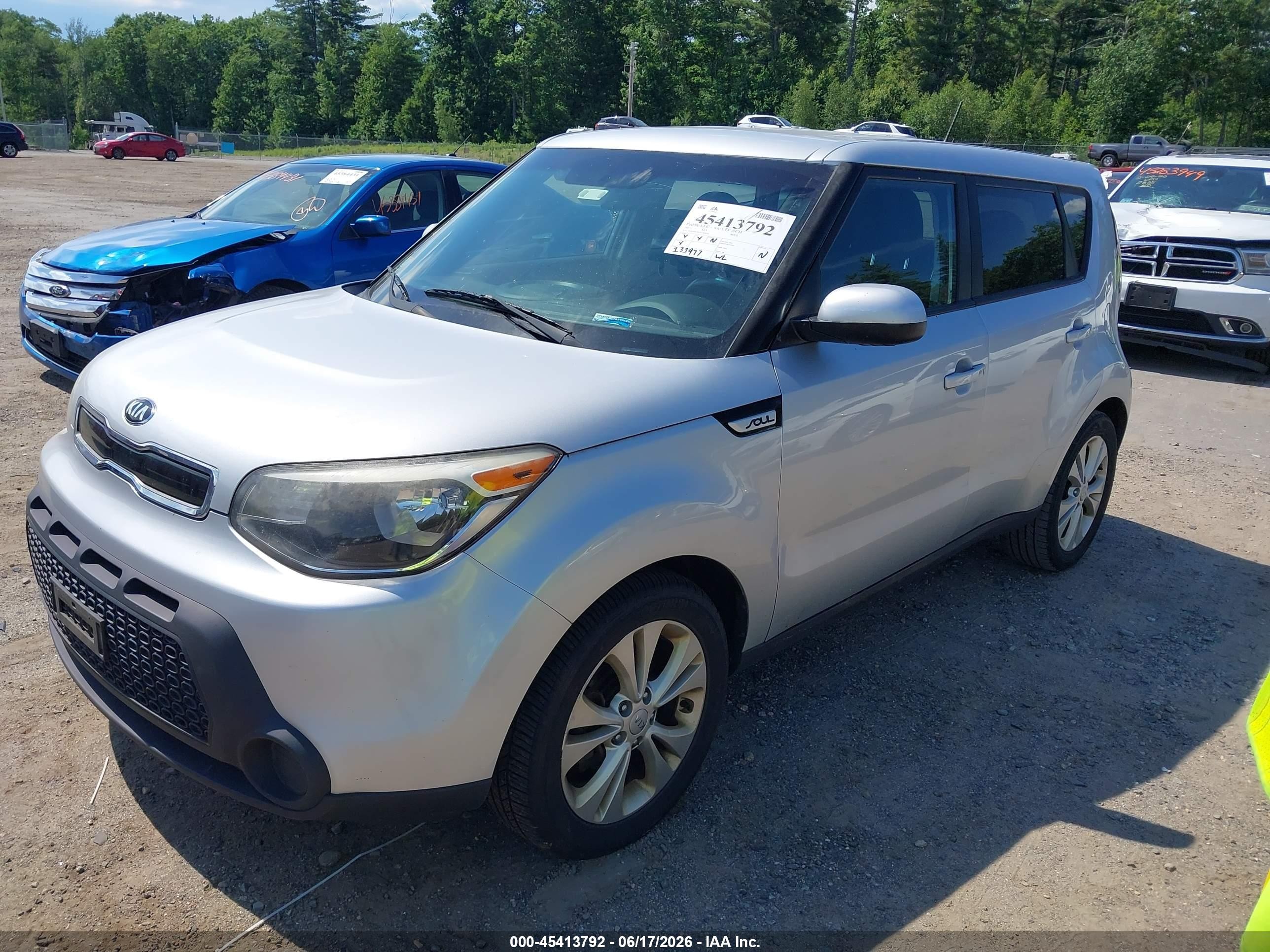2015 Kia Soul + Silver vin: KNDJP3A52F7769059