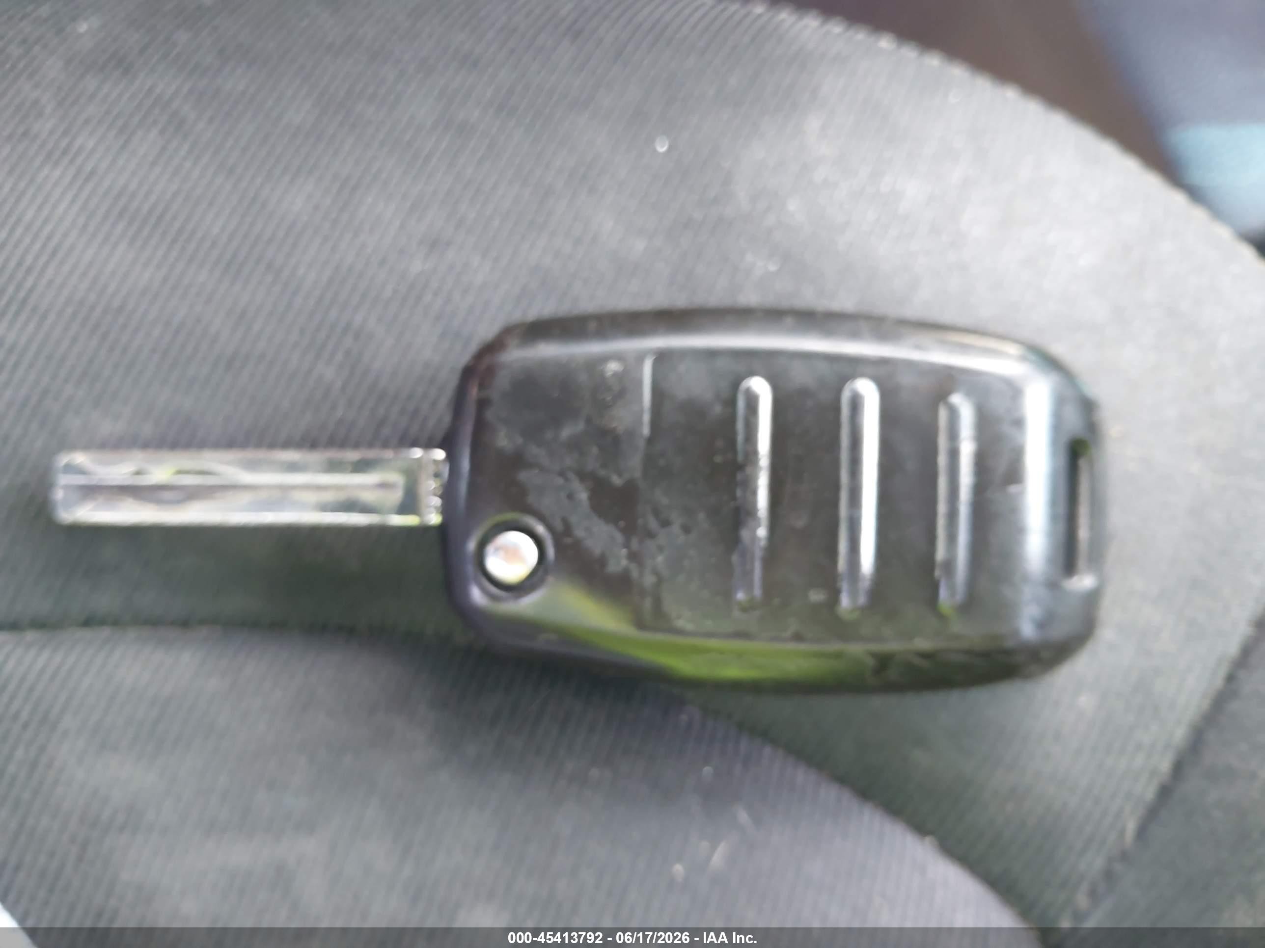 2015 Kia Soul + Silver vin: KNDJP3A52F7769059