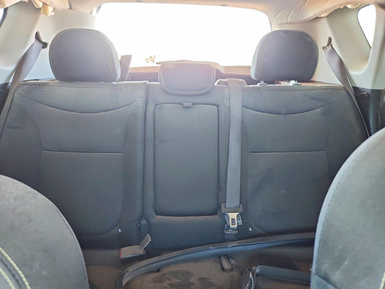 2015 Kia Soul + Серебряный vin: KNDJP3A52F7769143