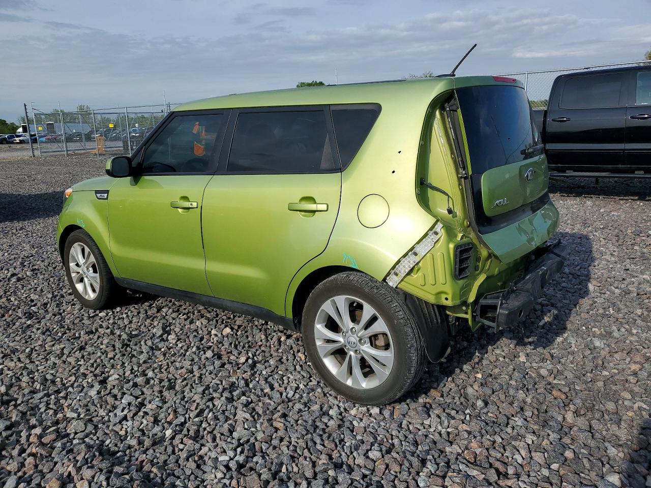 2015 Kia Soul + Green vin: KNDJP3A52F7787836