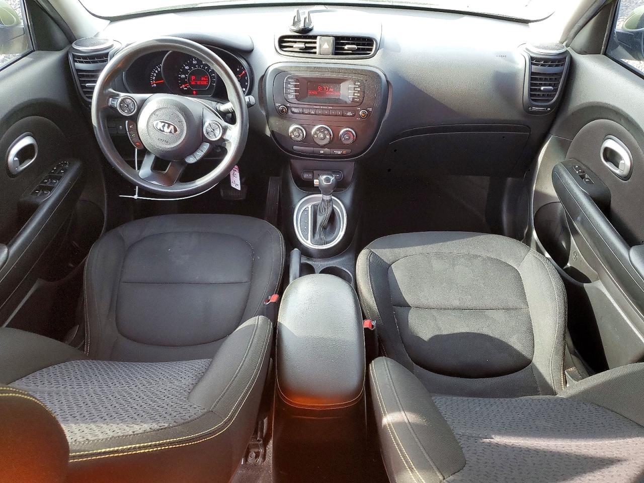 2015 Kia Soul + Green vin: KNDJP3A52F7787836