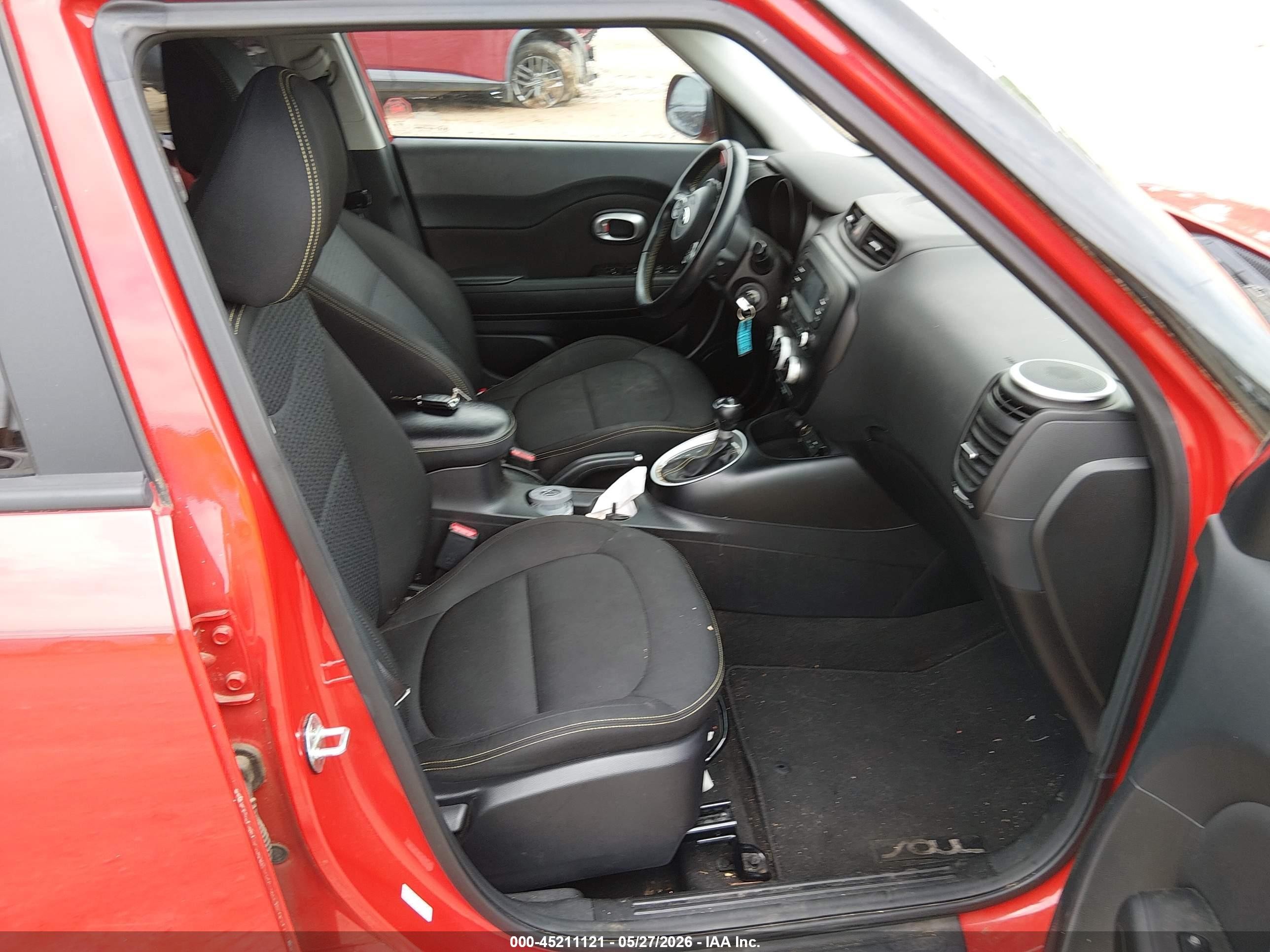 2016 Kia Soul + Красный vin: KNDJP3A52G7315394