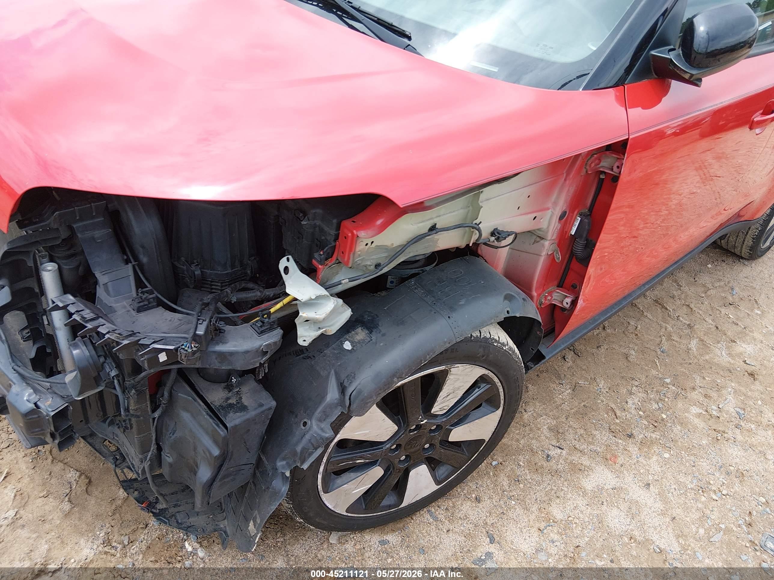 2016 Kia Soul + Красный vin: KNDJP3A52G7315394