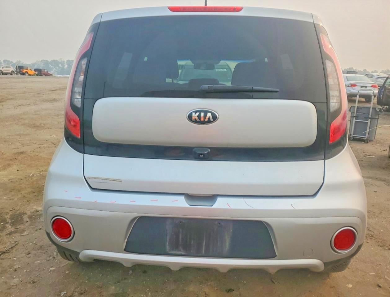 2017 Kia Soul + Silver vin: KNDJP3A52H7429042