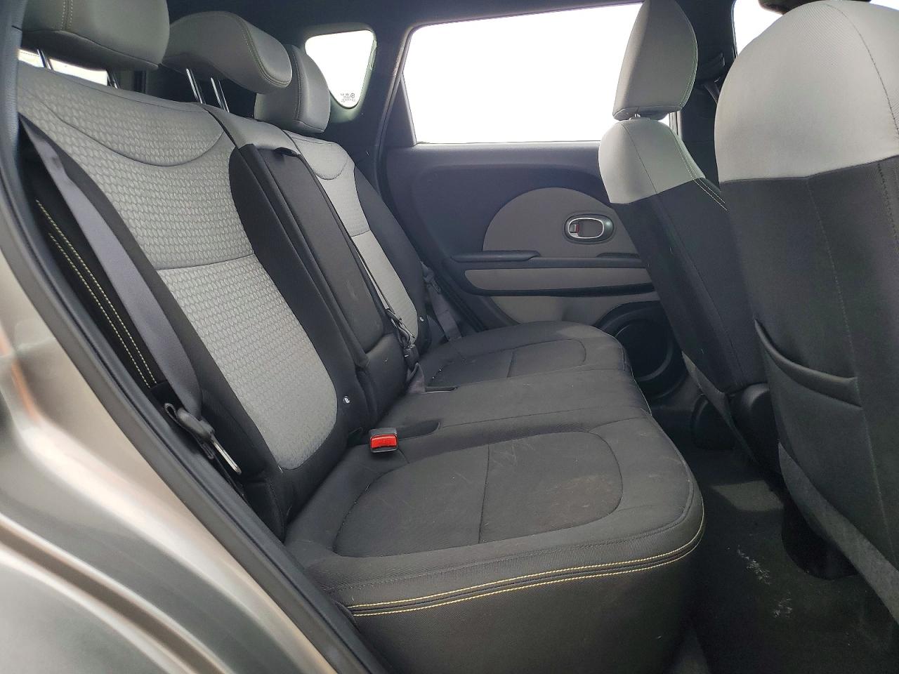 2014 Kia Soul + Gray vin: KNDJP3A53E7024092