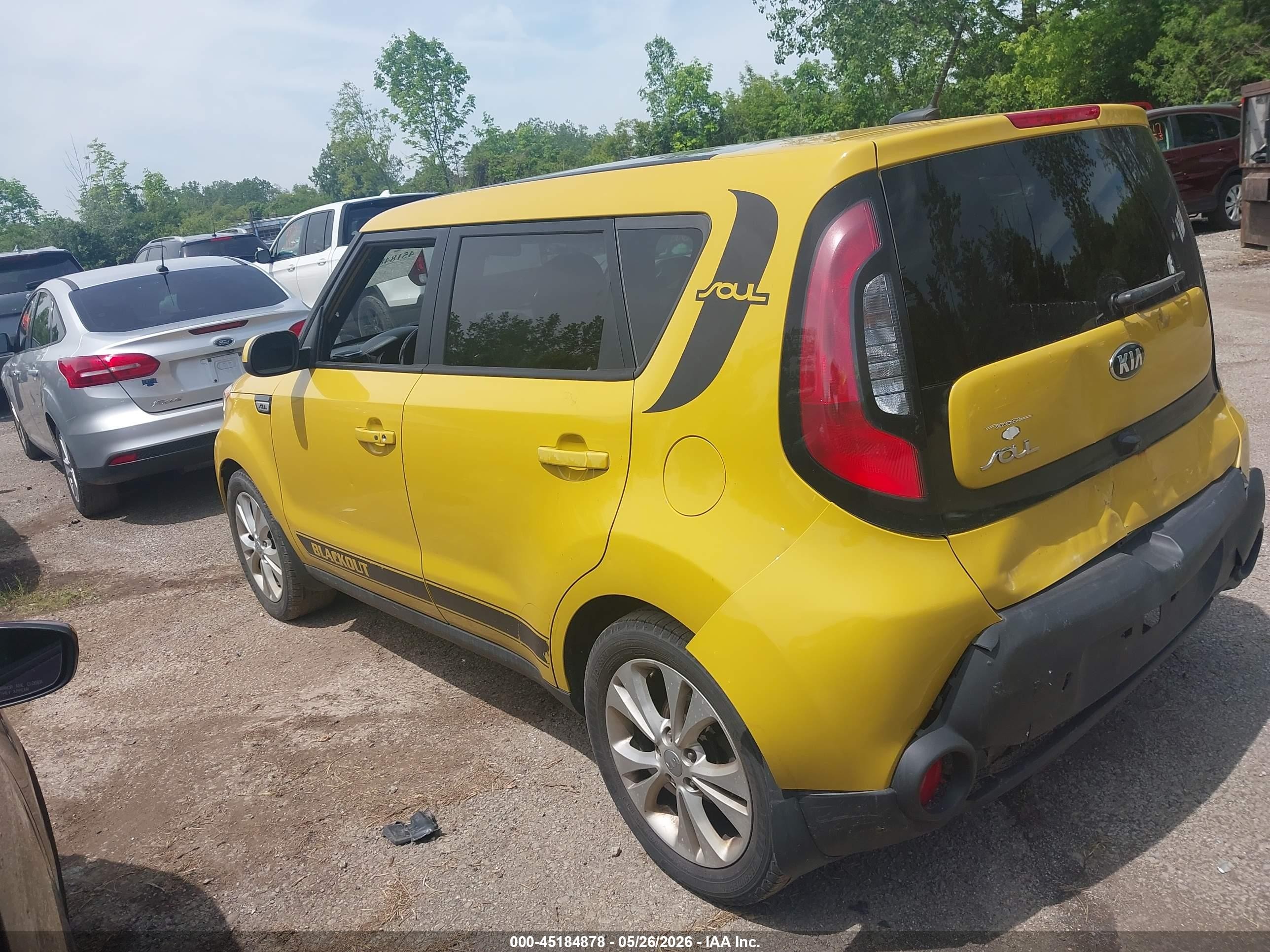 2015 Kia Soul + Yellow vin: KNDJP3A53F7147649