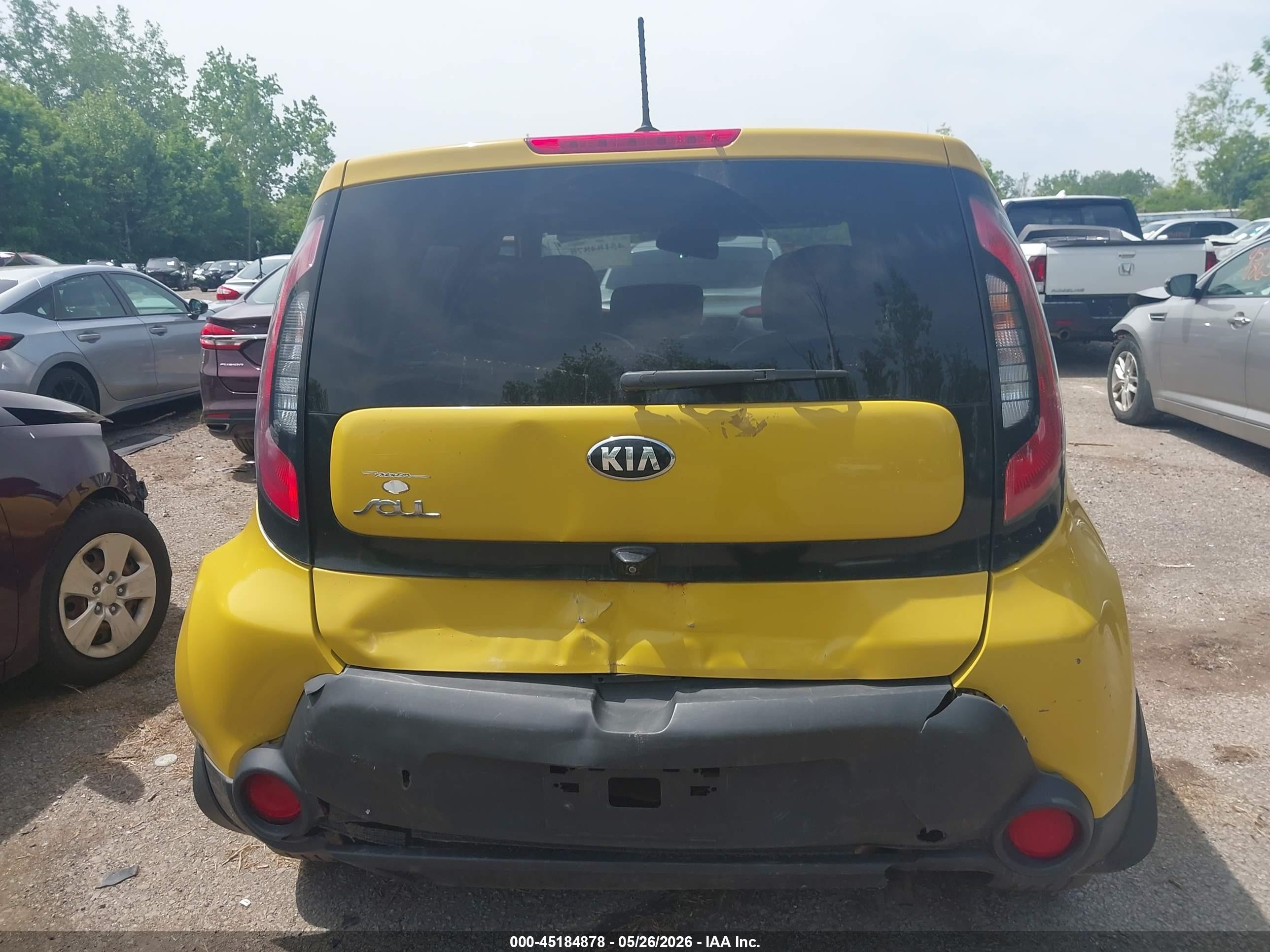 2015 Kia Soul + Yellow vin: KNDJP3A53F7147649