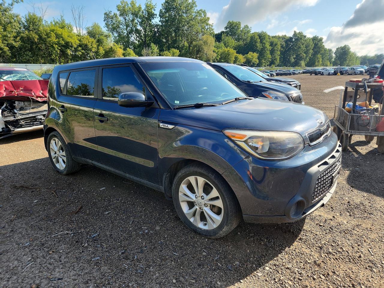 2015 Kia Soul + Blue vin: KNDJP3A53F7150759