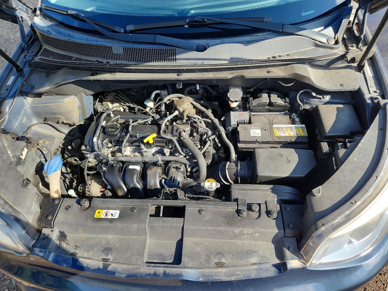 2015 Kia Soul + Blue vin: KNDJP3A53F7150759