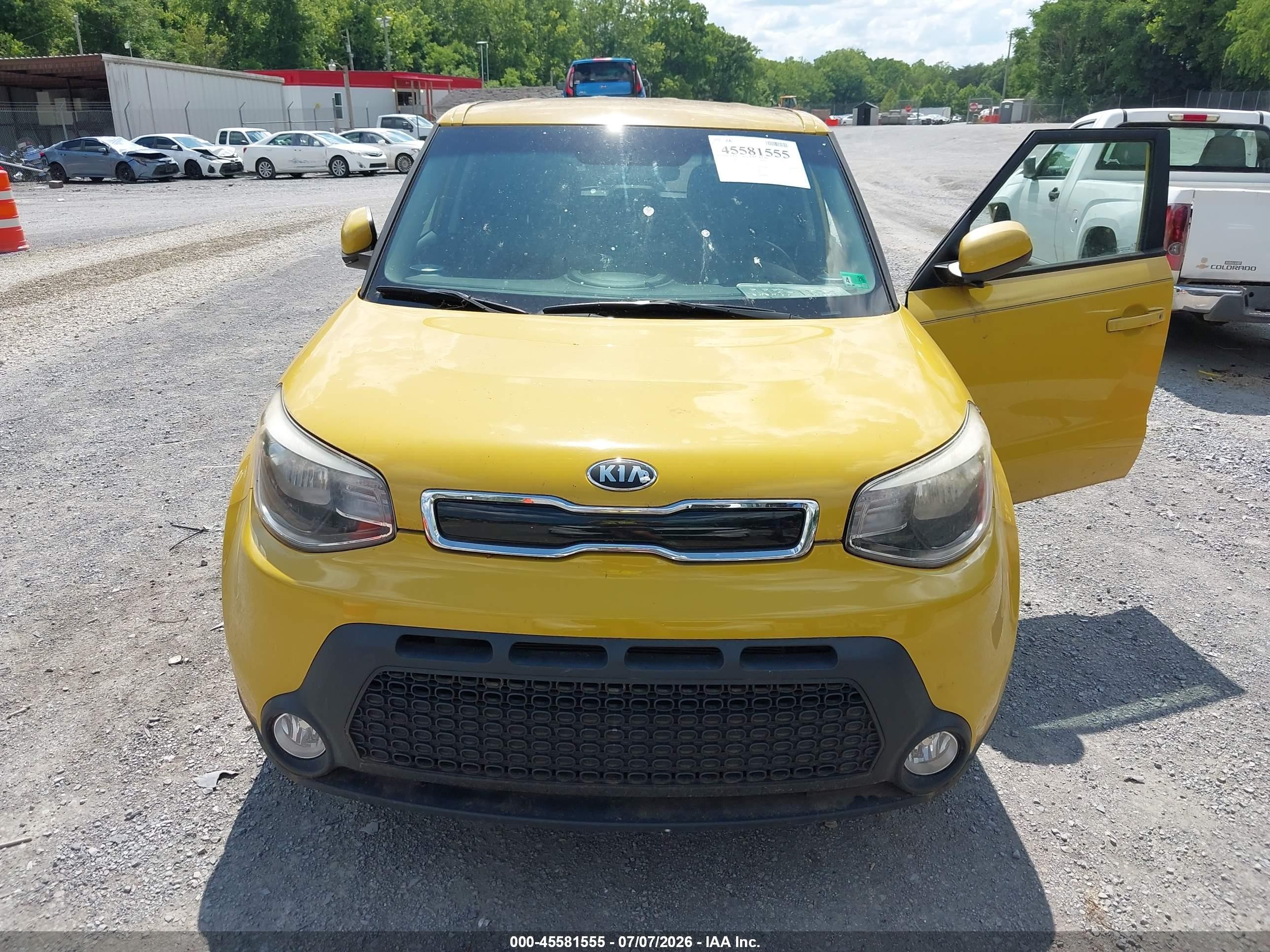 2015 Kia Soul + Yellow vin: KNDJP3A53F7165195