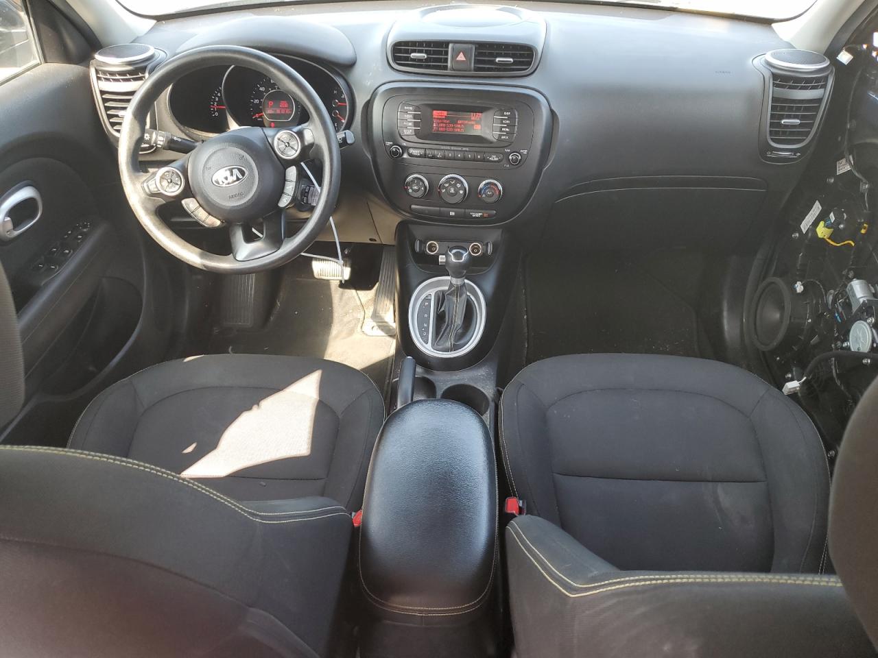 2015 Kia Soul + Blue vin: KNDJP3A53F7182580