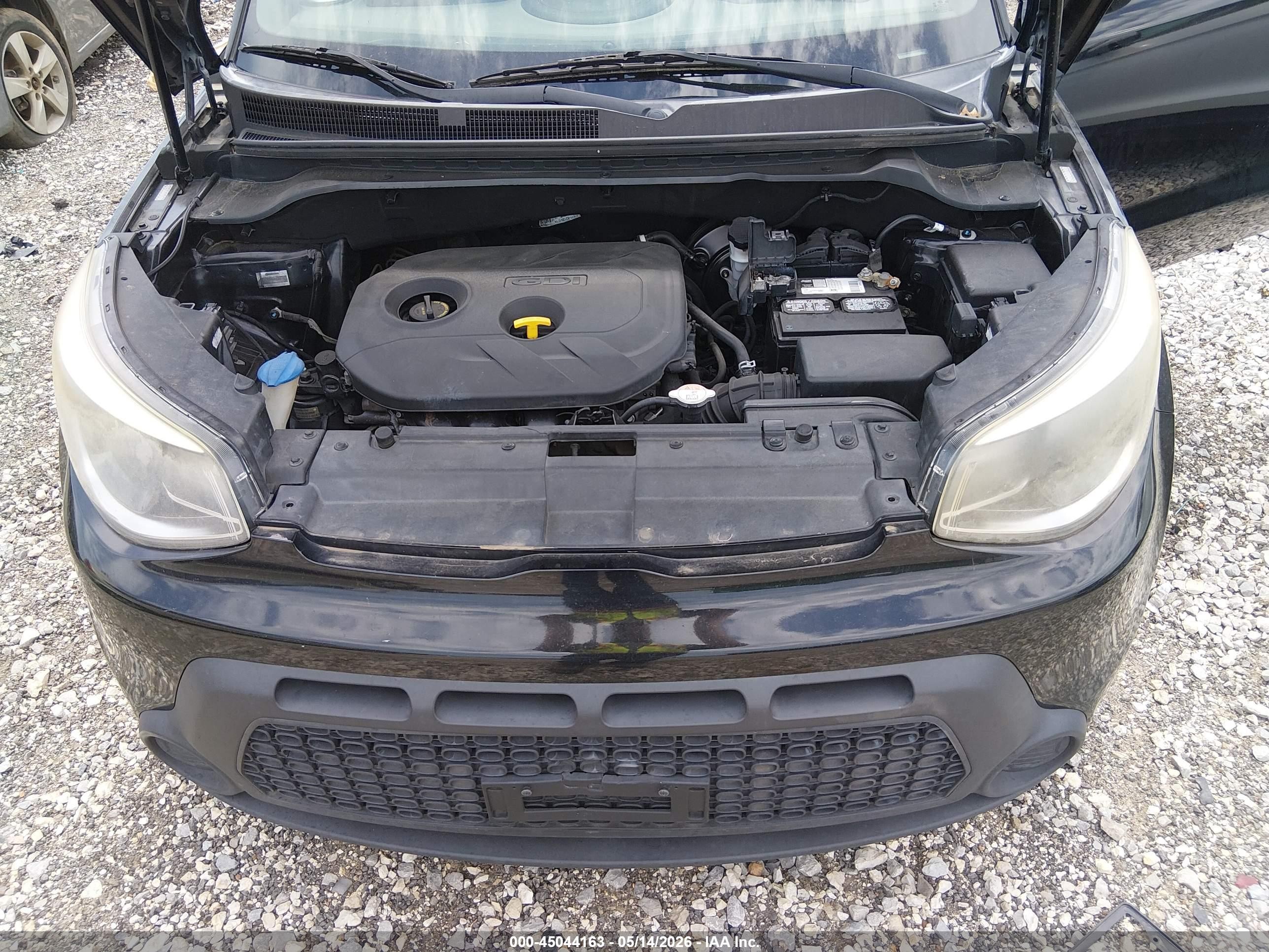 2015 Kia Soul + Black vin: KNDJP3A53F7201614