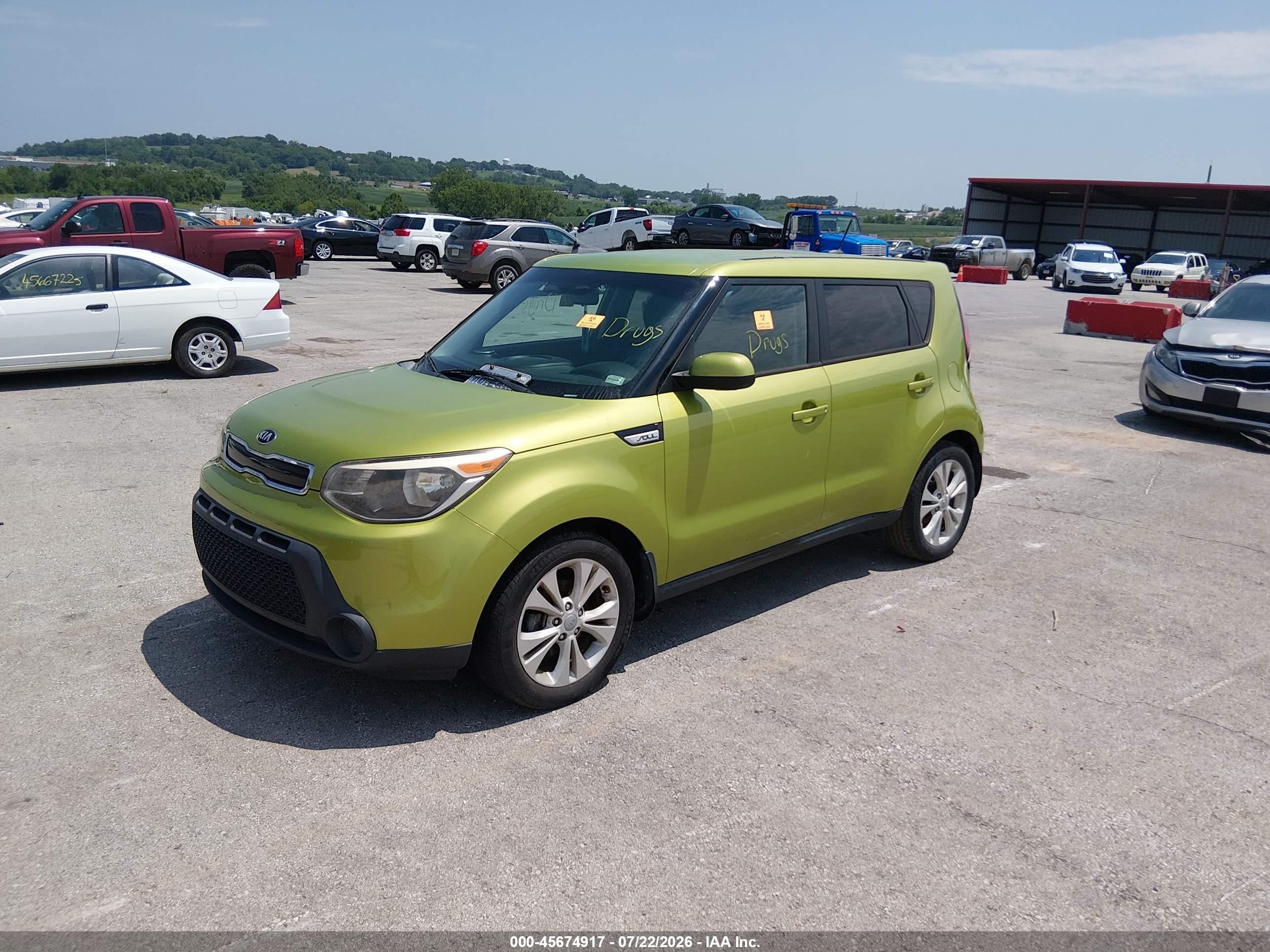 2015 Kia Soul + Green vin: KNDJP3A53F7758197