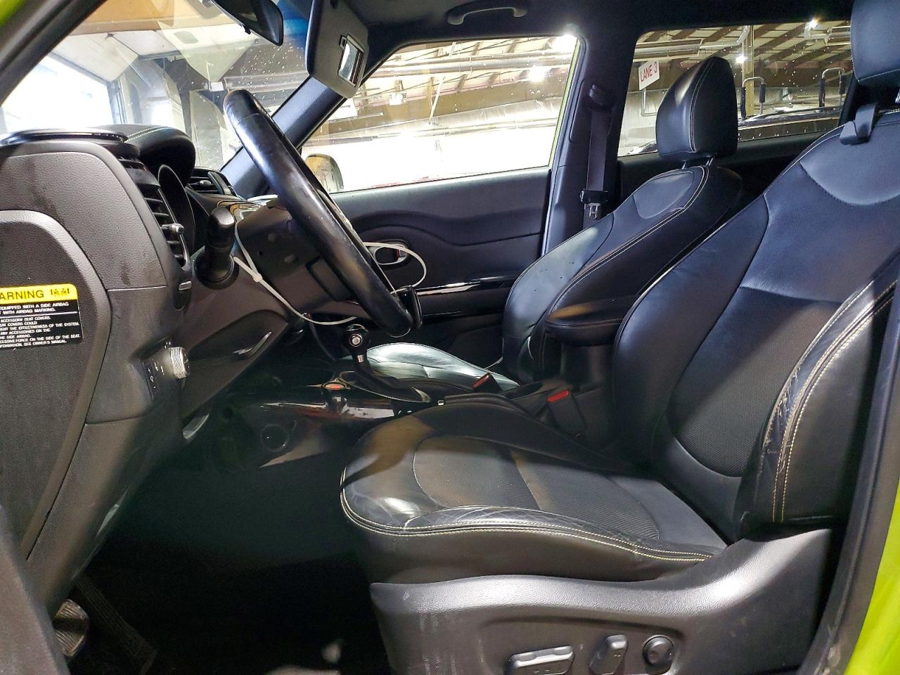 2015 Kia Soul + Green vin: KNDJP3A53F7769703