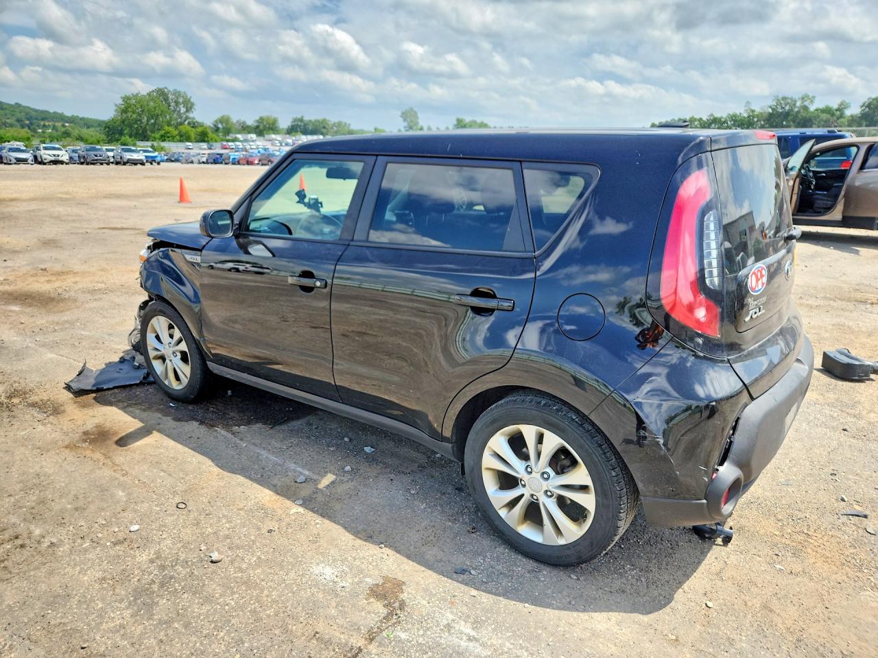 2015 Kia Soul + Black vin: KNDJP3A53F7787652