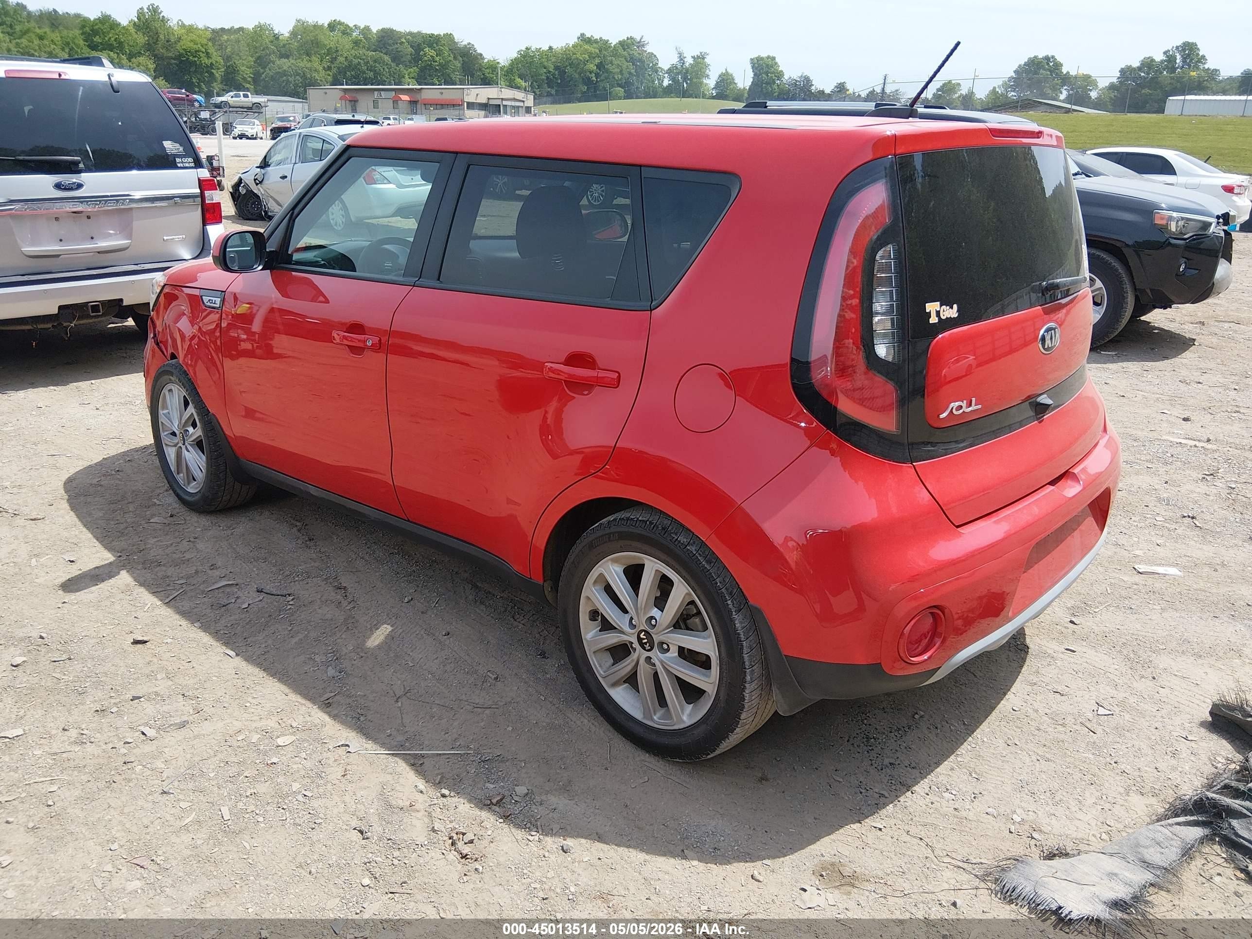 2019 Kia Soul + Красный vin: KNDJP3A53K7629130